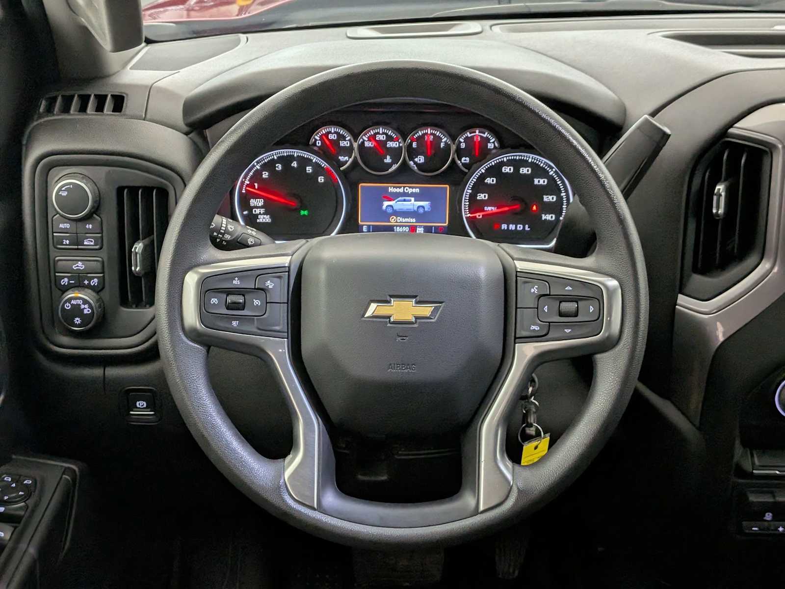 Thumbnail: 2022 Chevrolet Silverado 1500 - 25