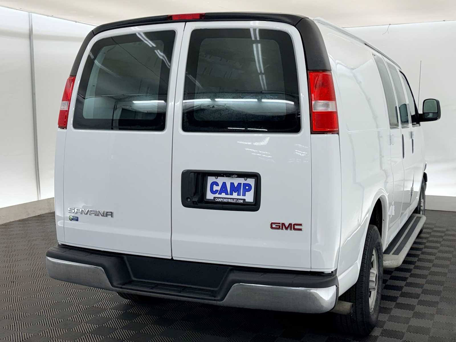 Thumbnail: 2024 GMC Savana - 5