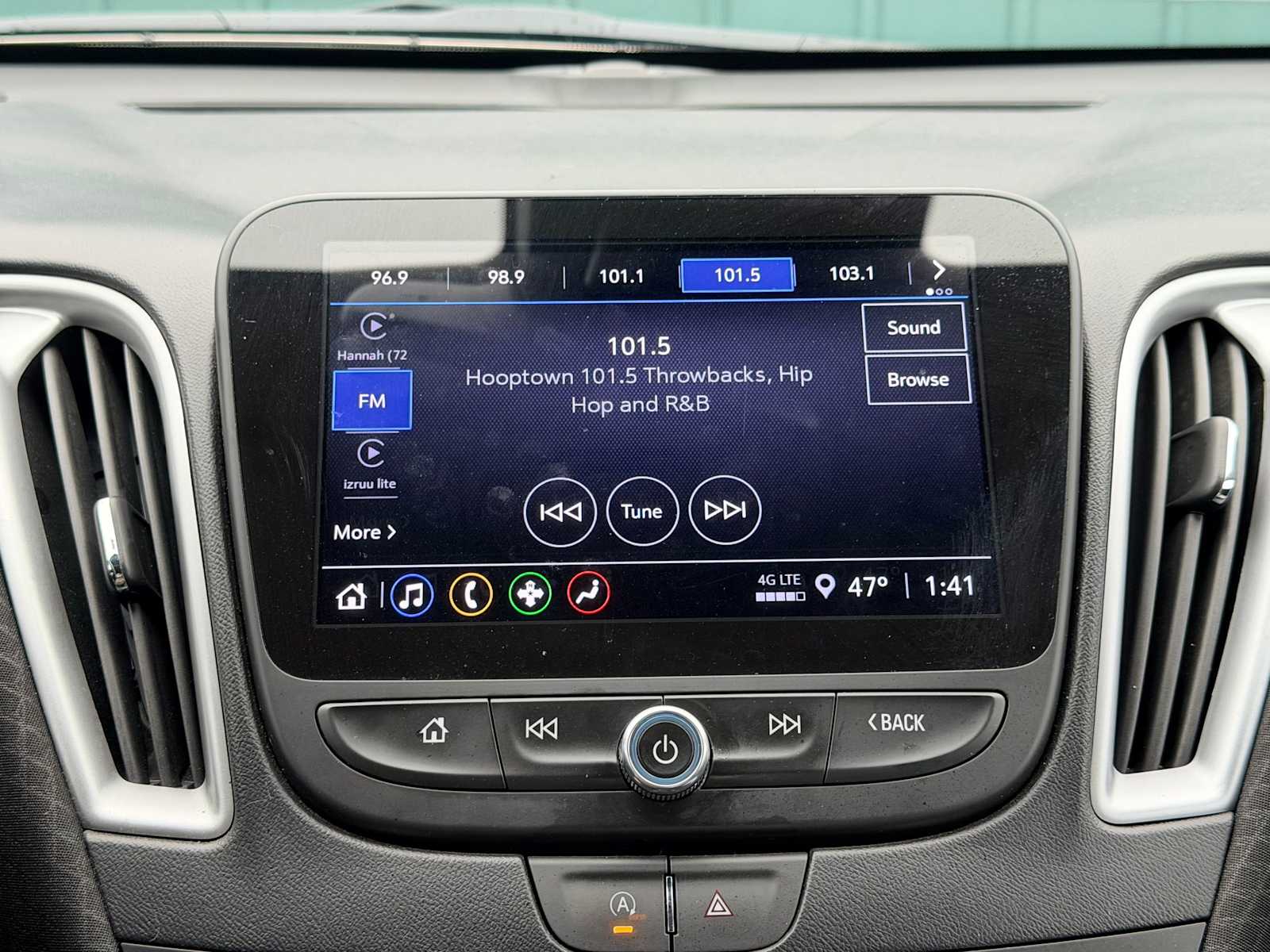 Thumbnail: 2023 Chevrolet Malibu - 27