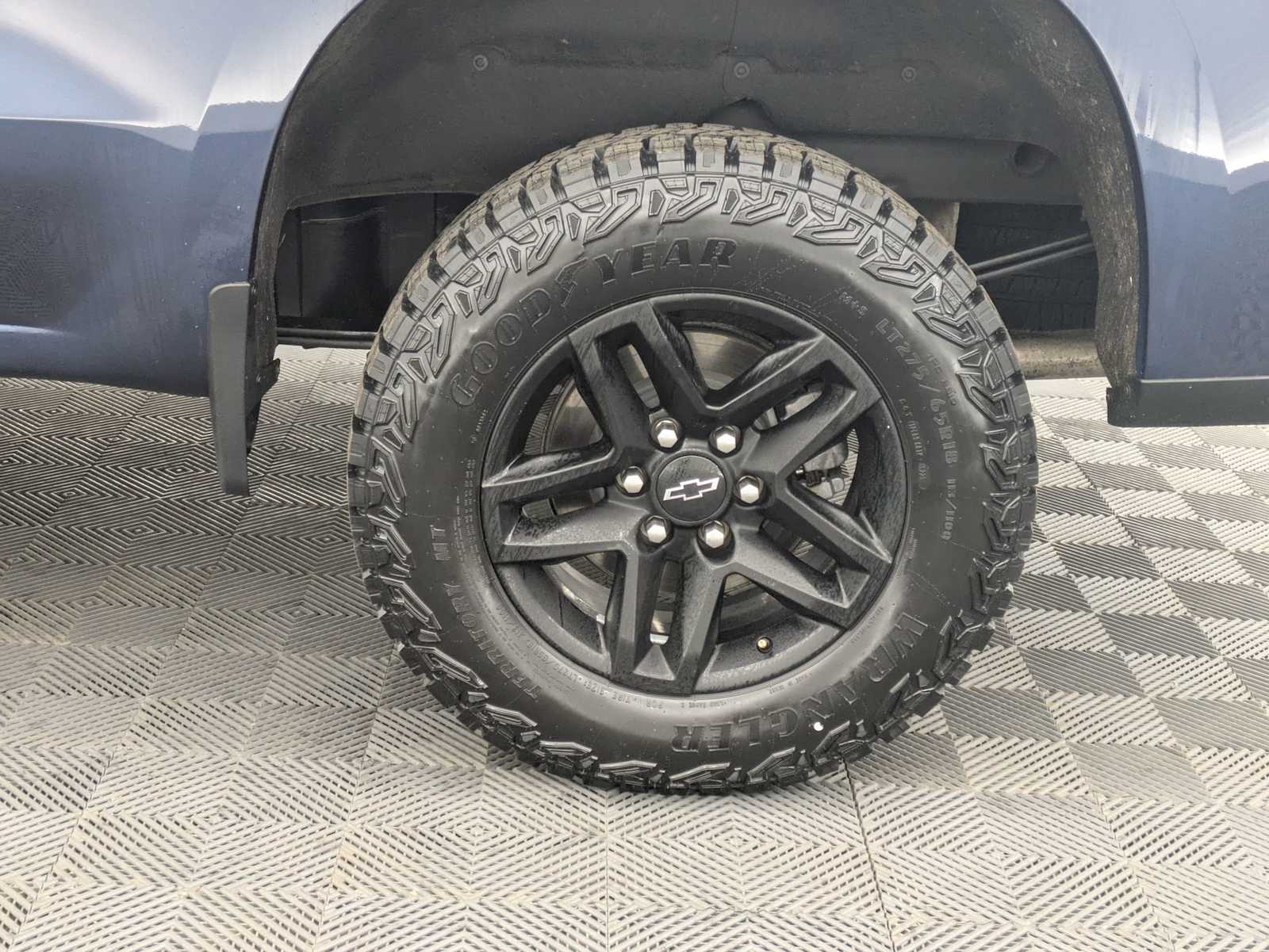 Thumbnail: 2023 Chevrolet Silverado 1500 - 15