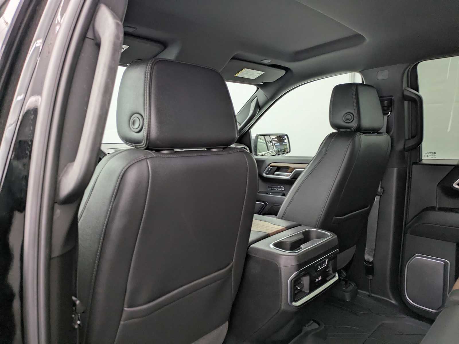 Thumbnail: 2024 Chevrolet Silverado 1500 - 21