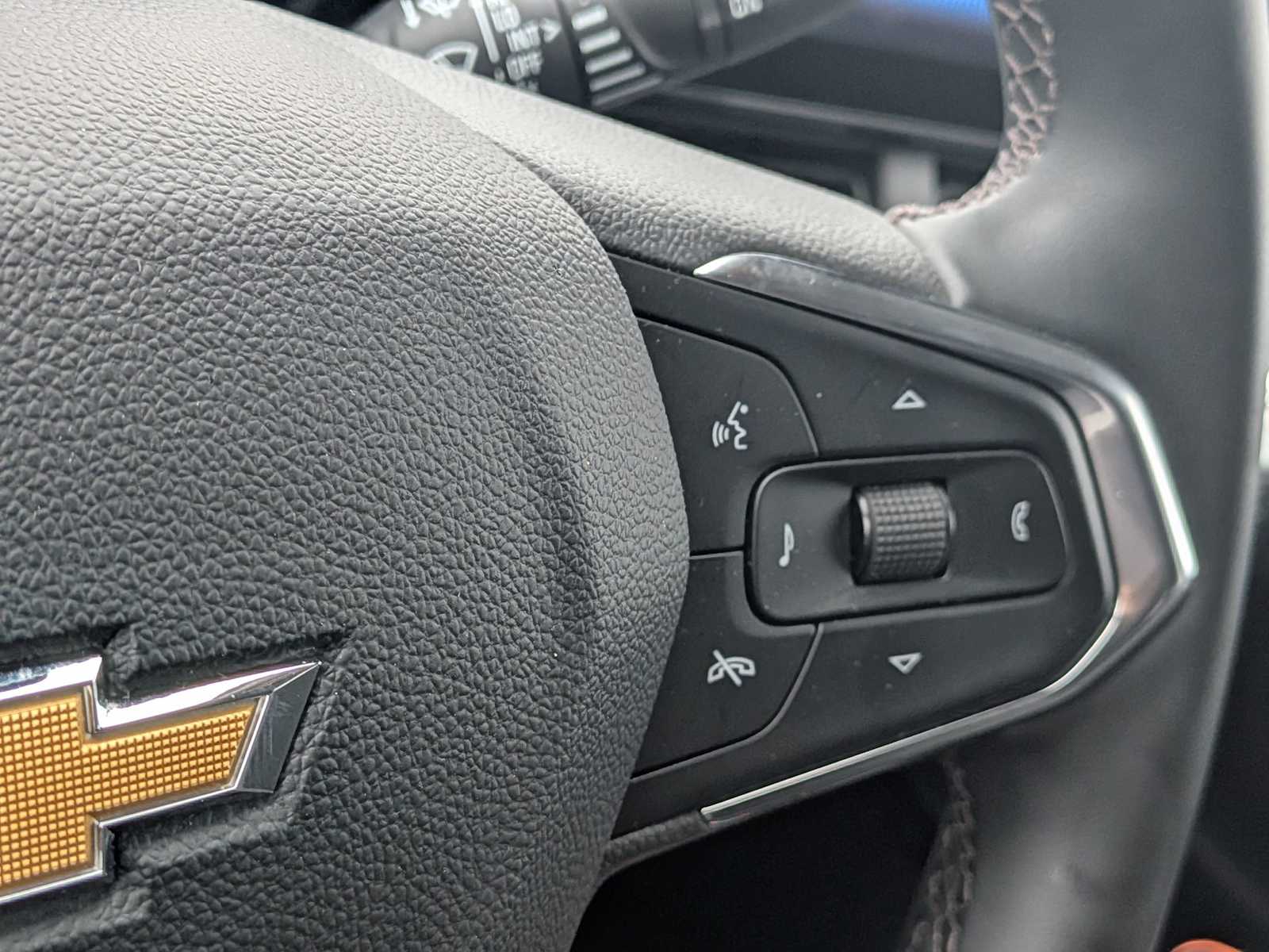 Thumbnail: 2025 Chevrolet Trax - 25