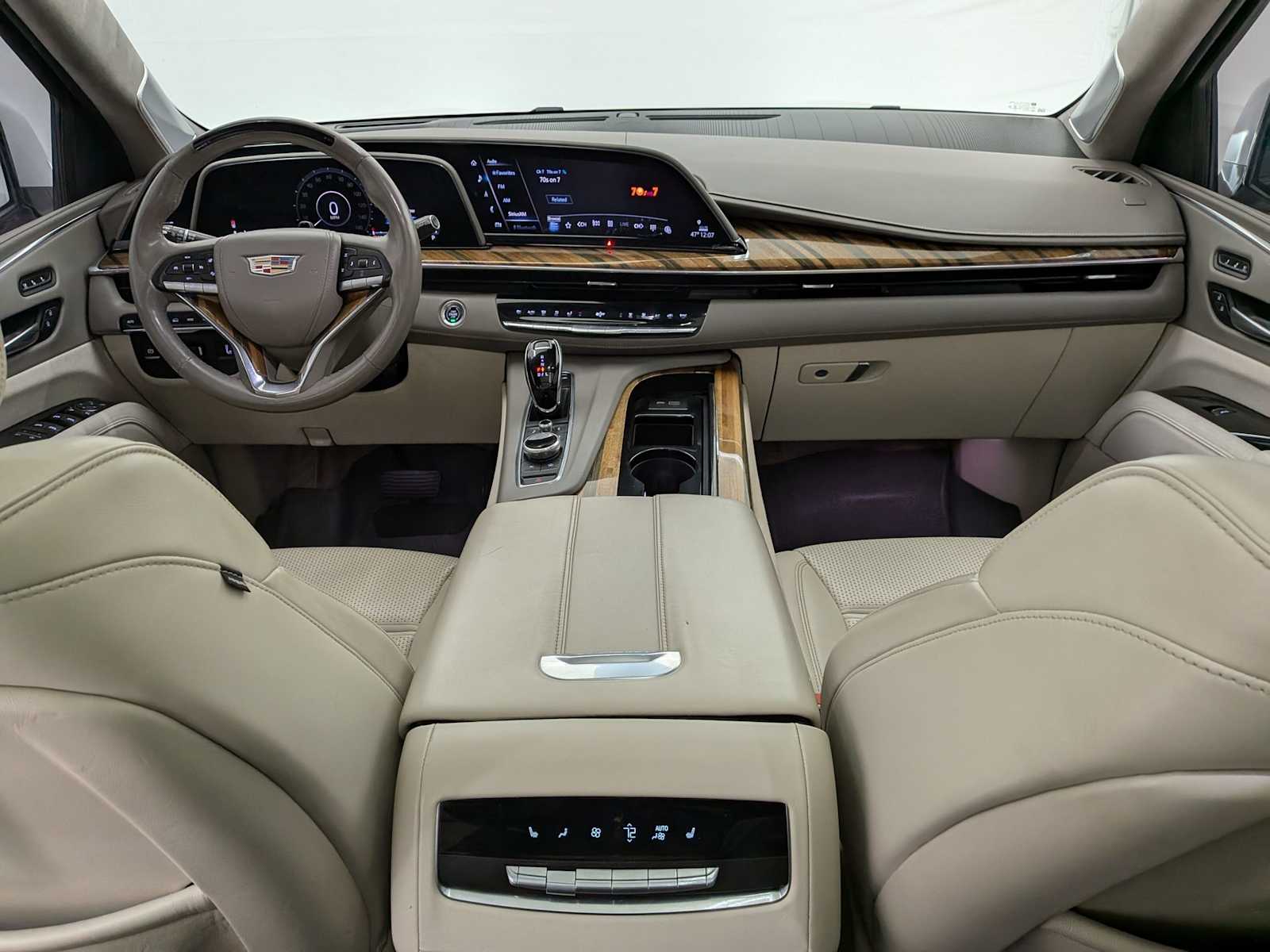 Thumbnail: 2021 Cadillac Escalade - 16