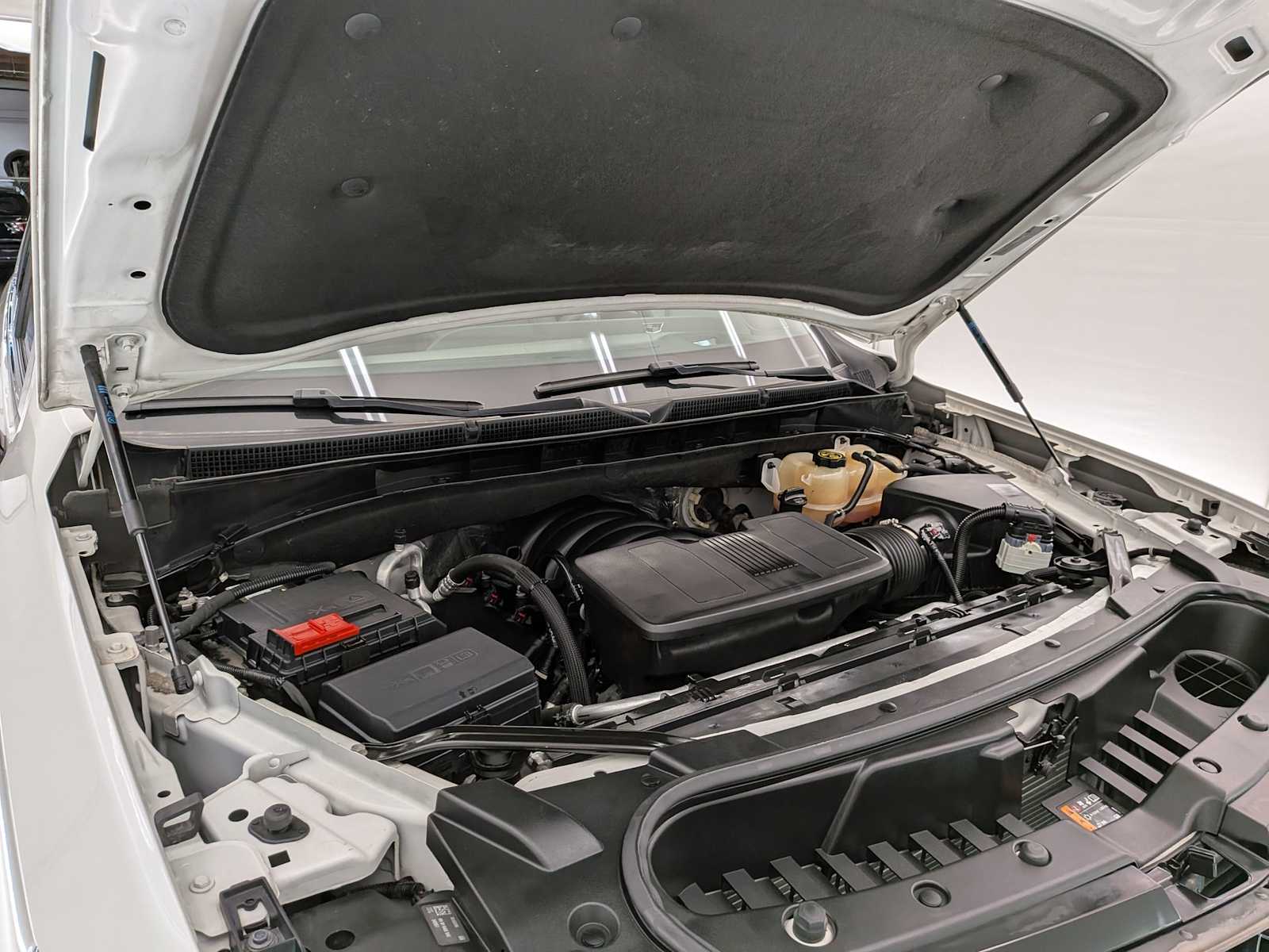 Thumbnail: 2022 Cadillac Escalade - 15