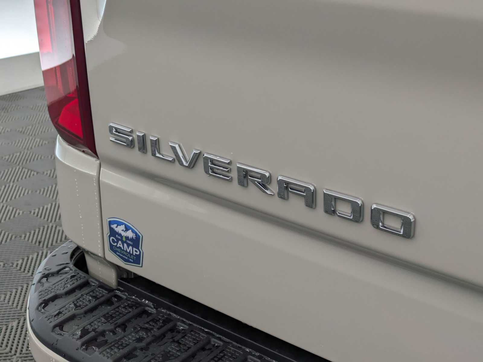Thumbnail: 2026 Chevrolet Silverado 1500 - 13
