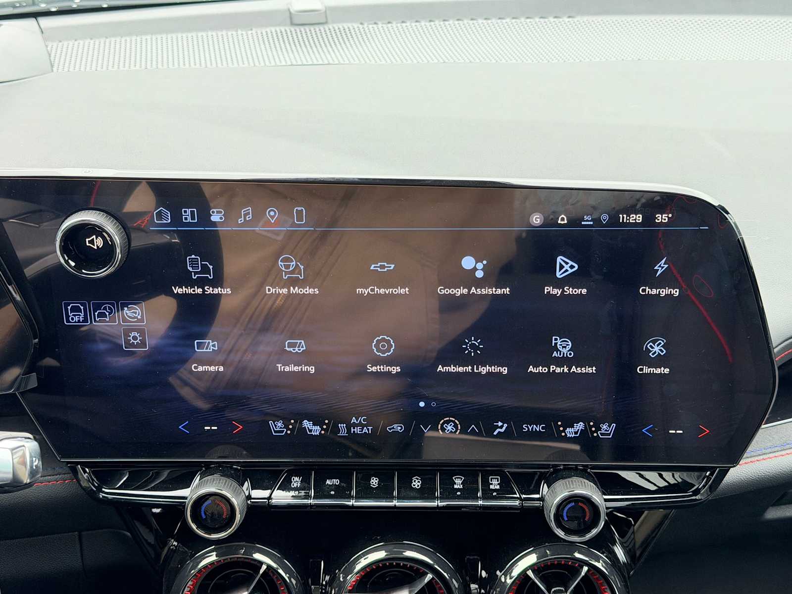 Thumbnail: 2026 Chevrolet Blazer EV - 28