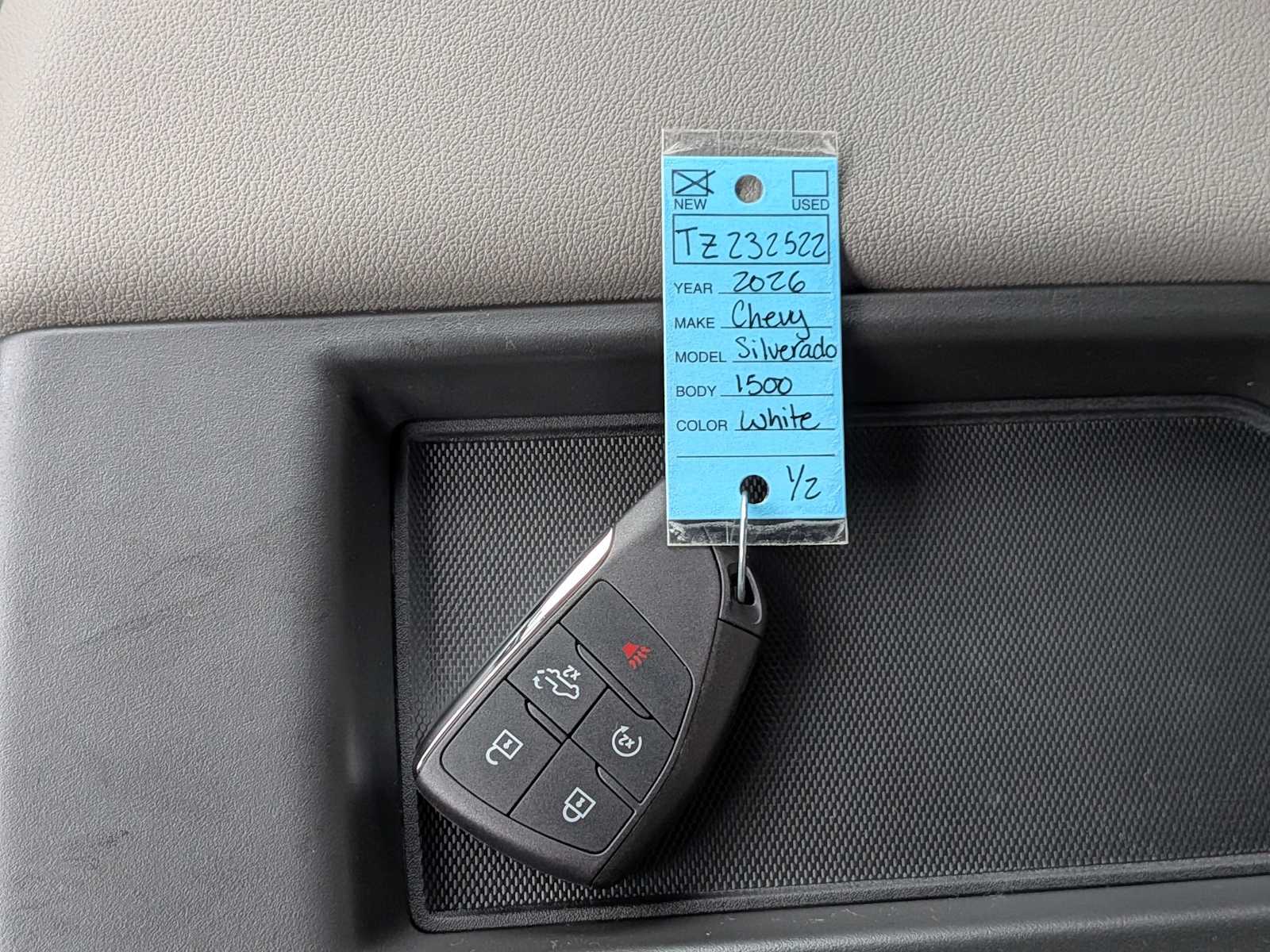 Thumbnail: 2026 Chevrolet Silverado 1500 - 35