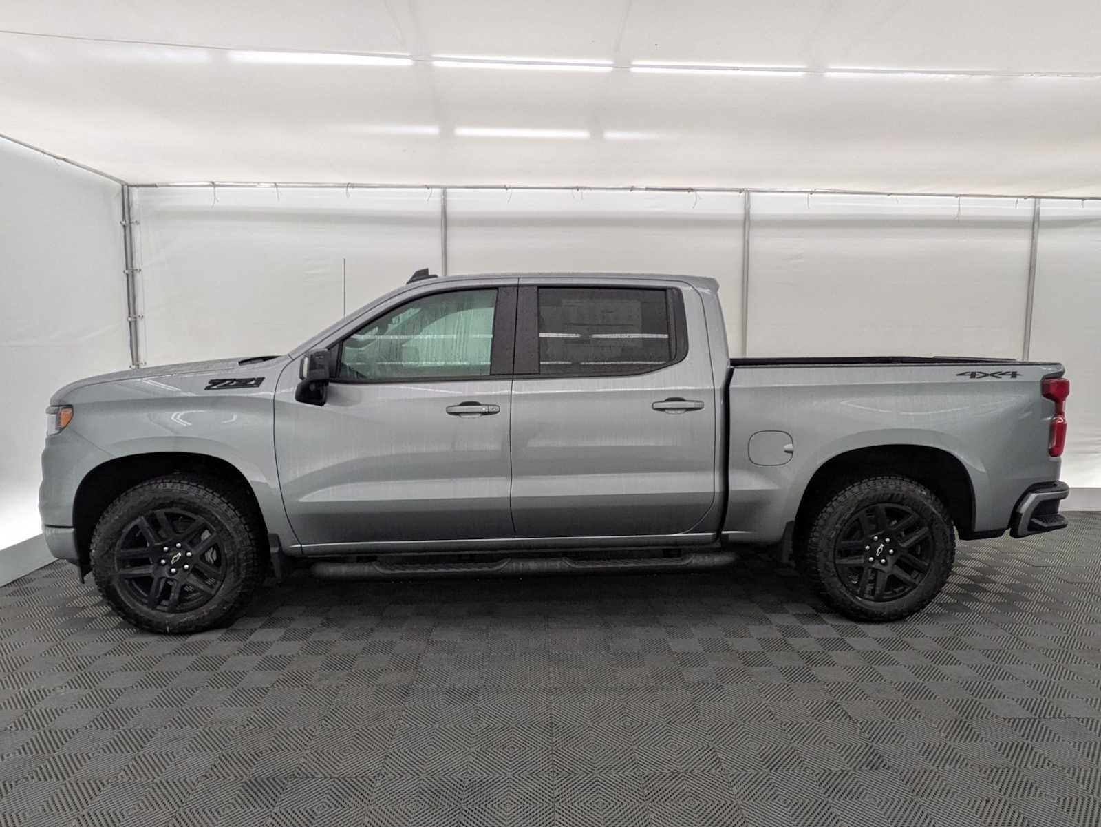 Thumbnail: 2026 Chevrolet Silverado 1500 - 3