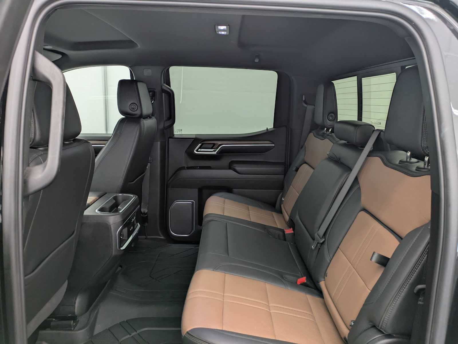 Thumbnail: 2024 Chevrolet Silverado 1500 - 22