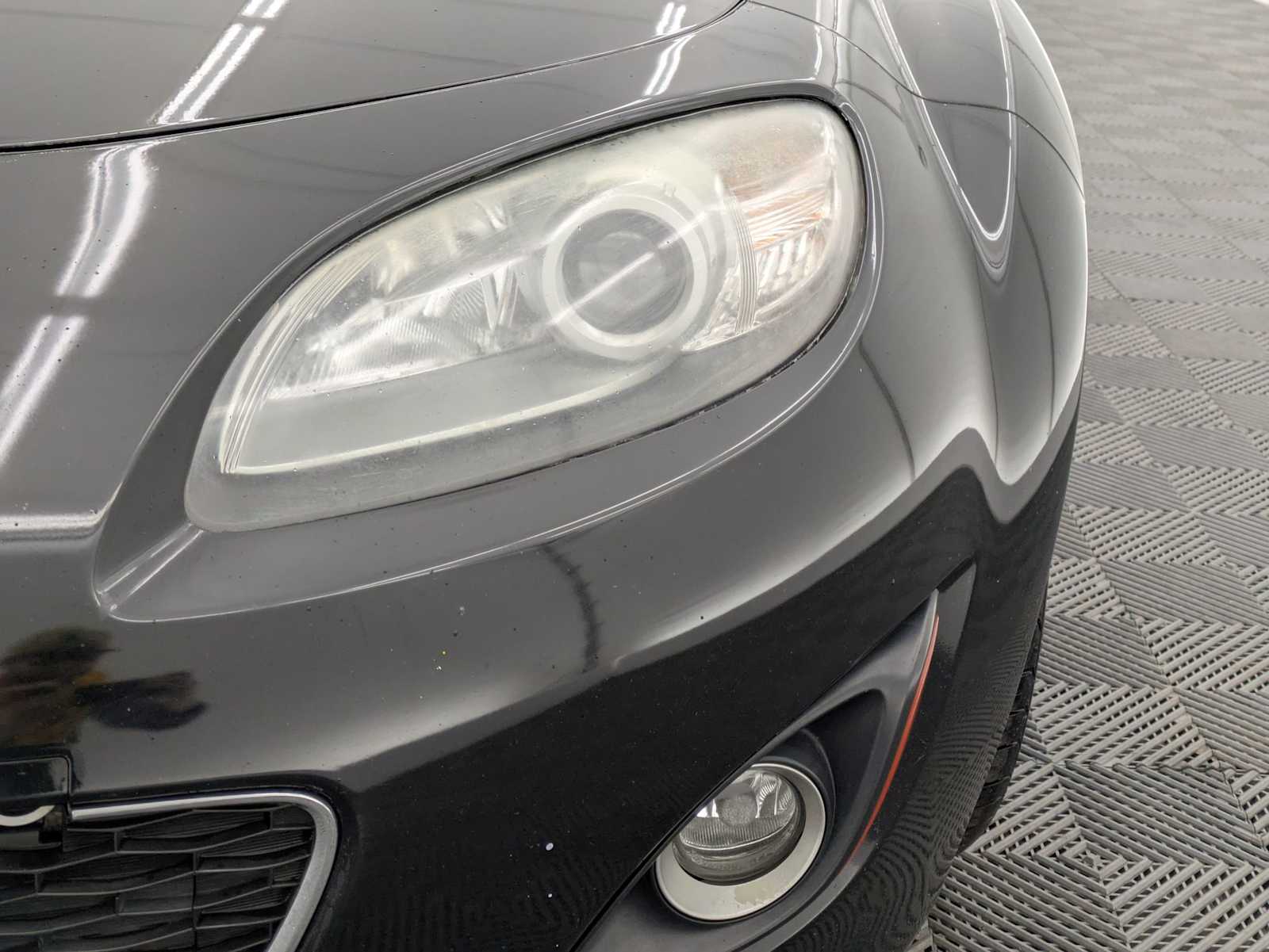 Thumbnail: 2011 Mazda MX-5 Miata - 10