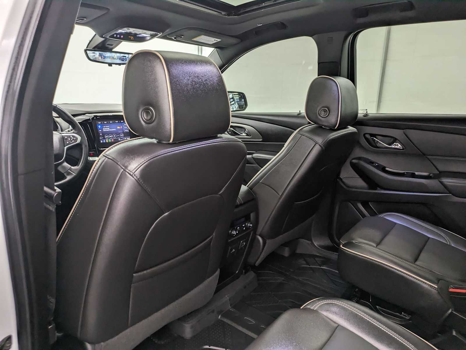 Thumbnail: 2024 Chevrolet Traverse - 20