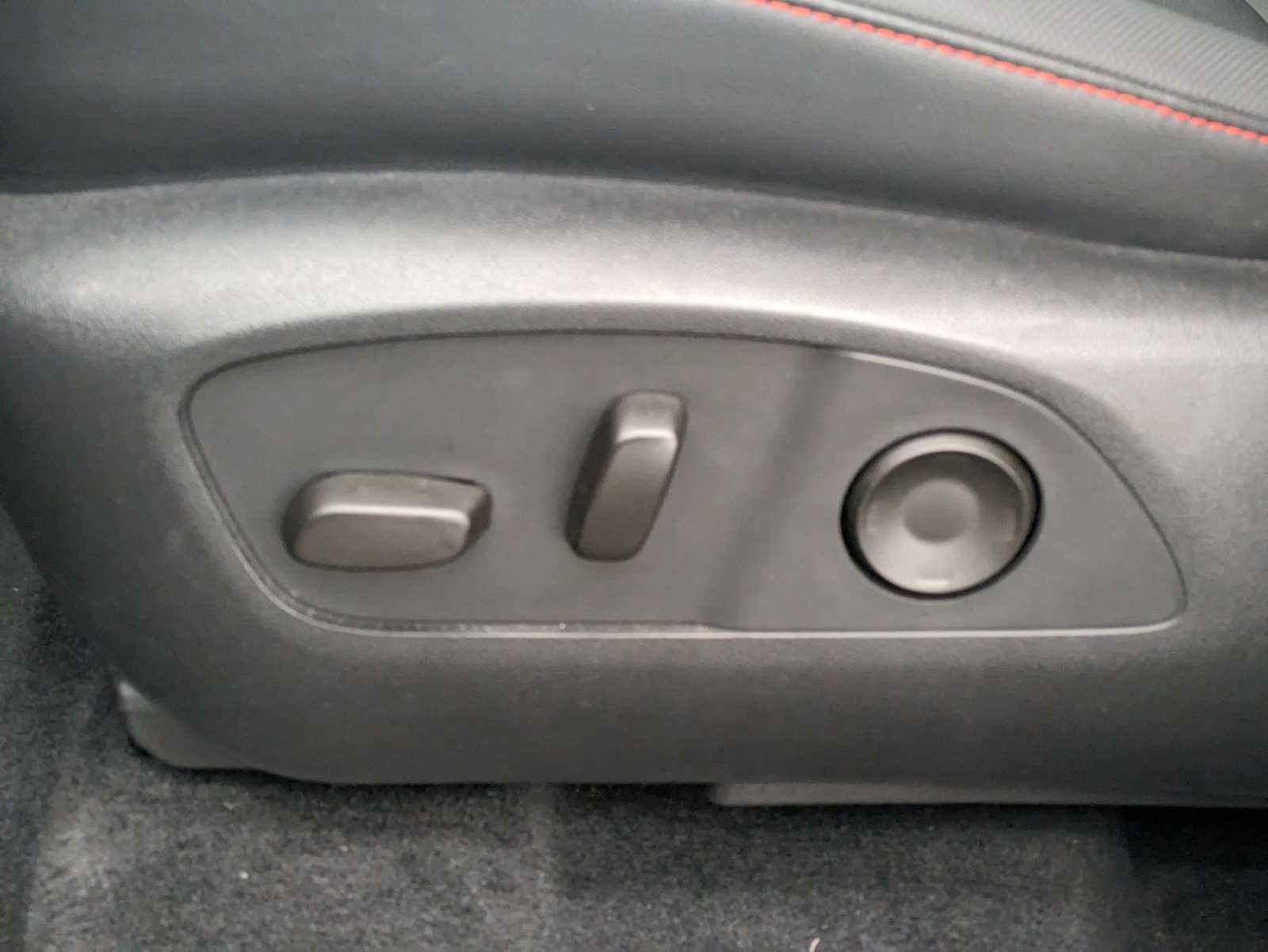 Thumbnail: 2024 Chevrolet Traverse - 18