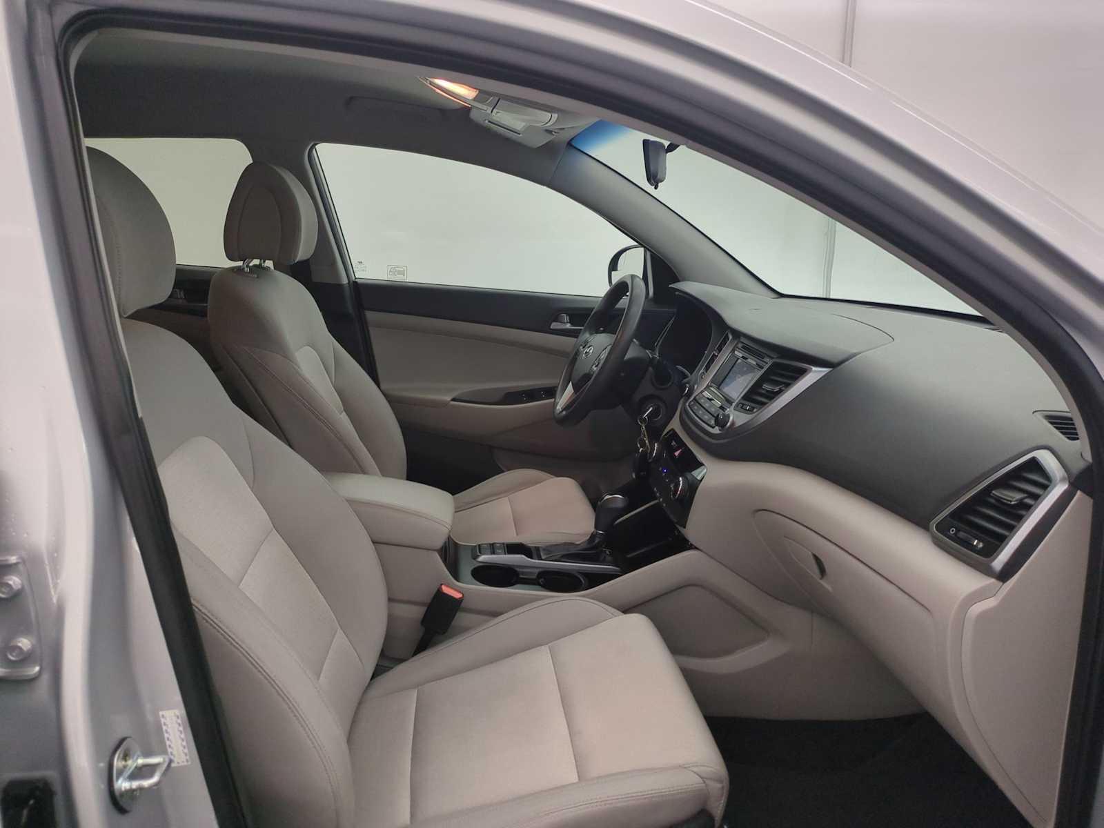 Thumbnail: 2017 Hyundai Tucson - 20