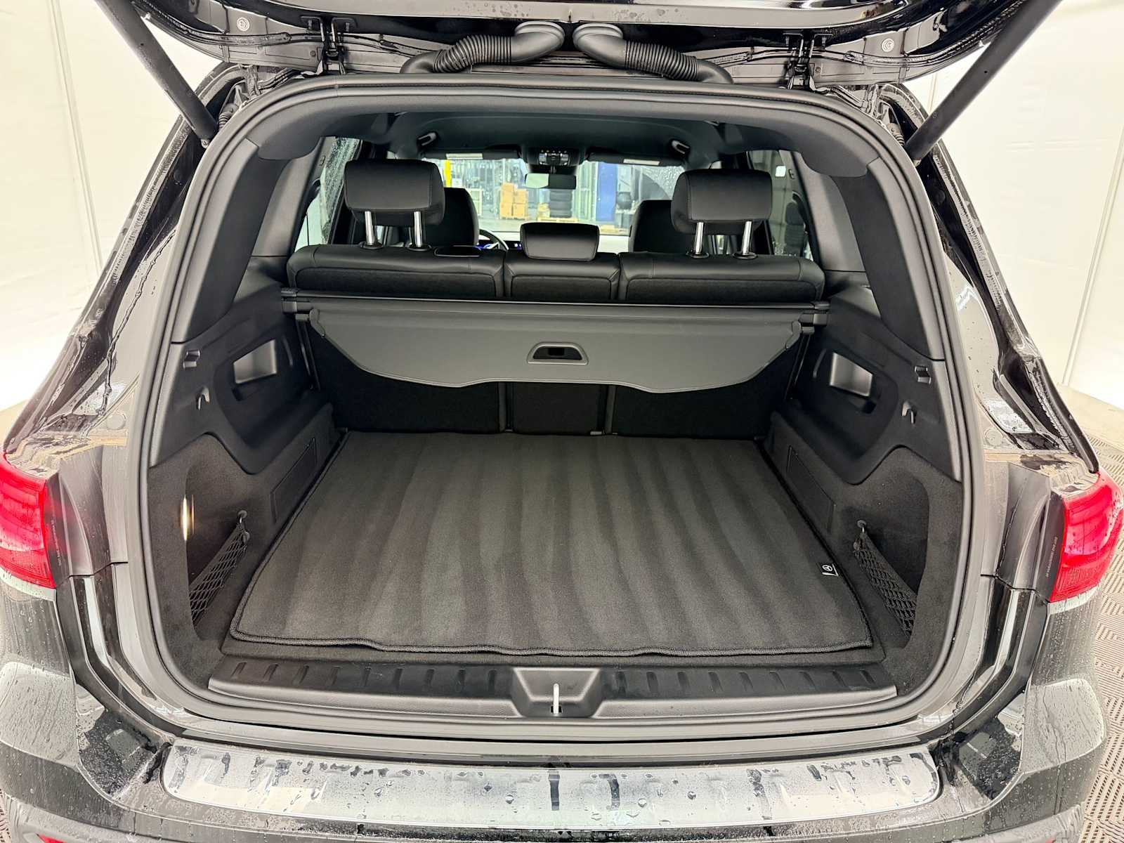 Thumbnail: 2024 Mercedes-Benz EQB - 32