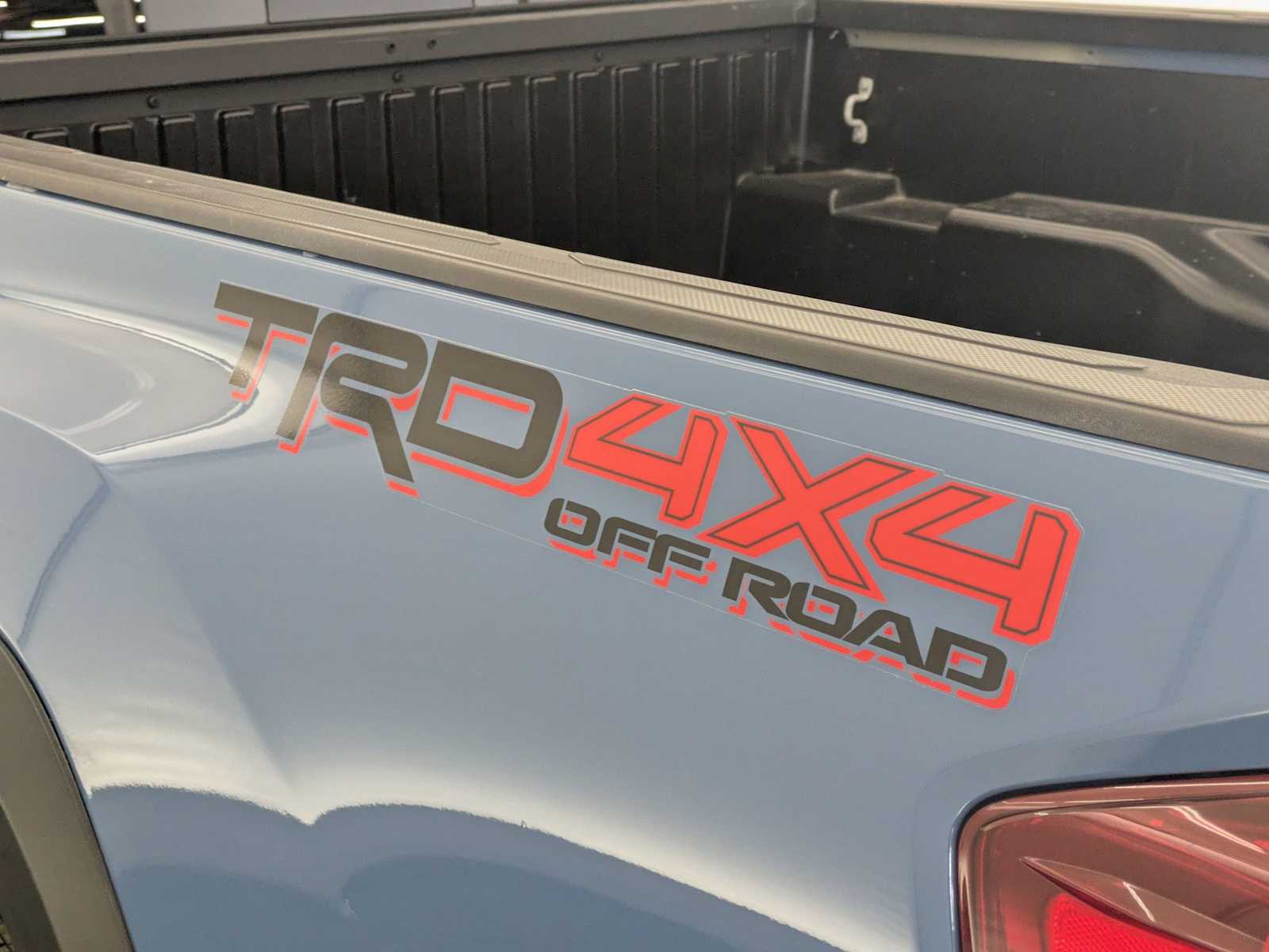 2019 Toyota Tacoma TRD Sport 12
