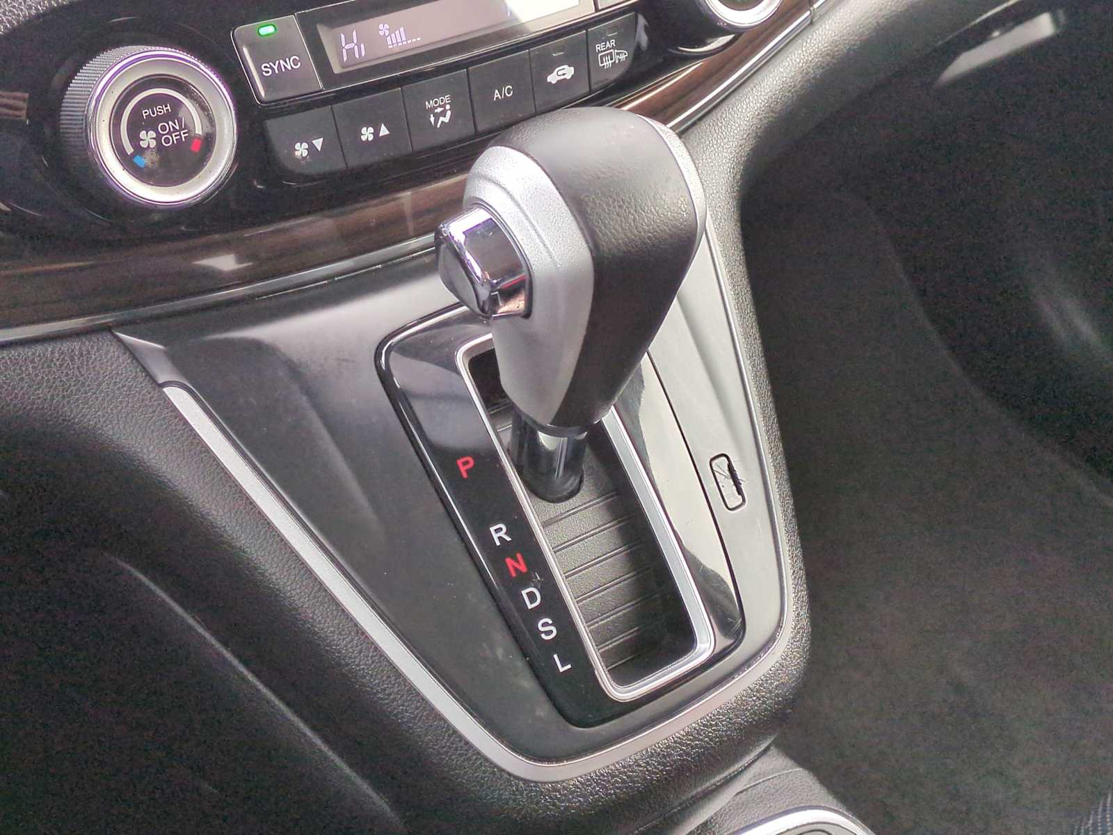 Thumbnail: 2015 Honda CR-V - 31