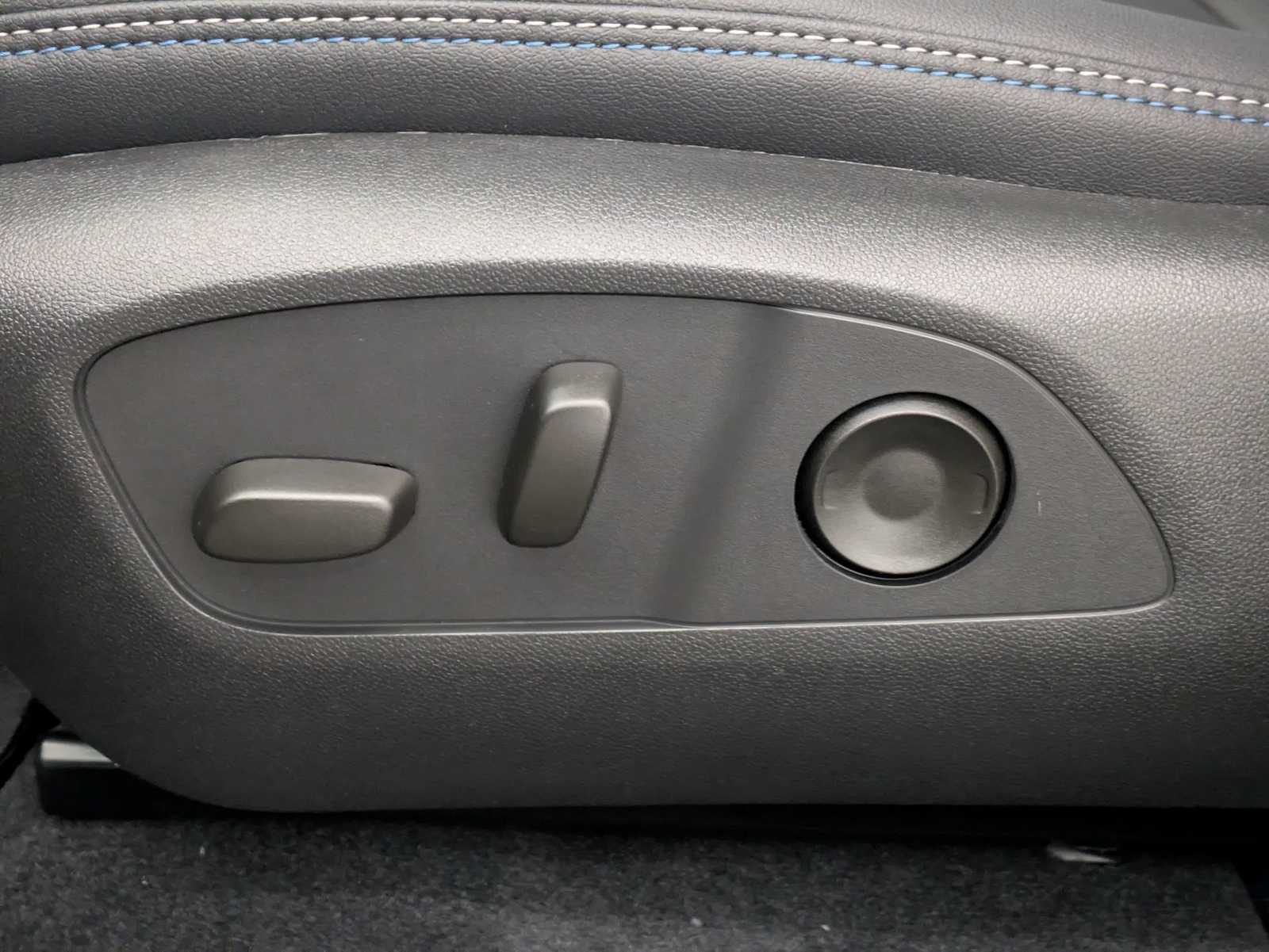 Thumbnail: 2026 Chevrolet Equinox - 17