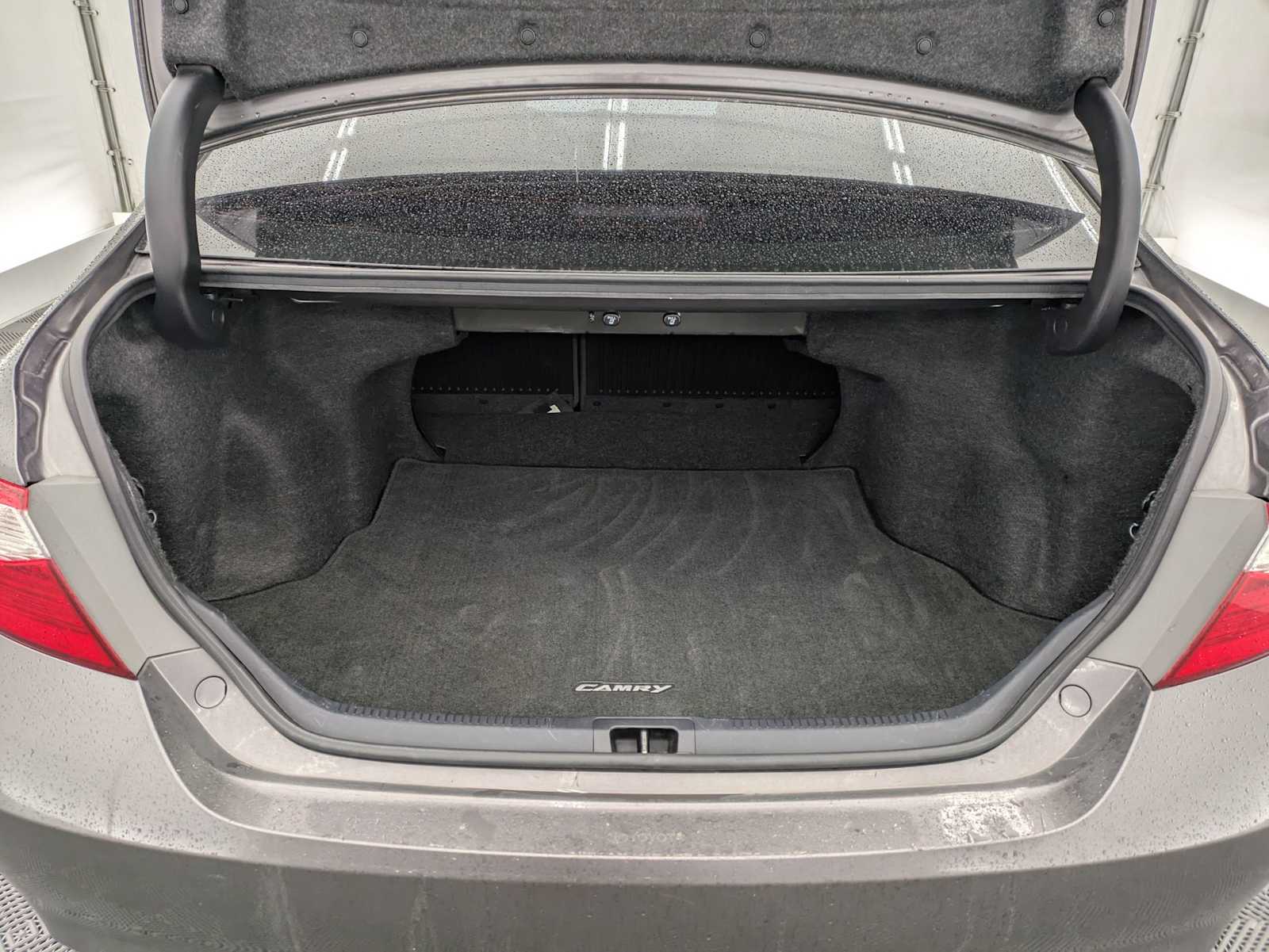 Thumbnail: 2017 Toyota Camry - 34