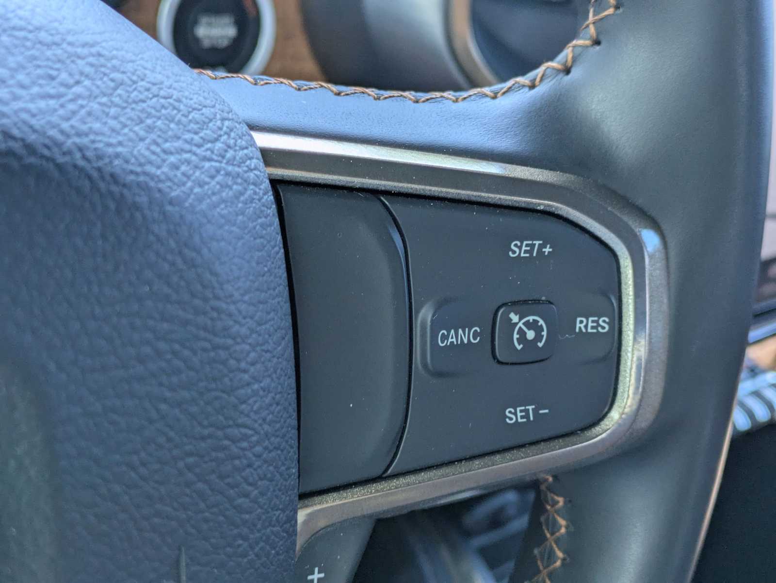 Thumbnail: 2023 RAM 1500 - 25