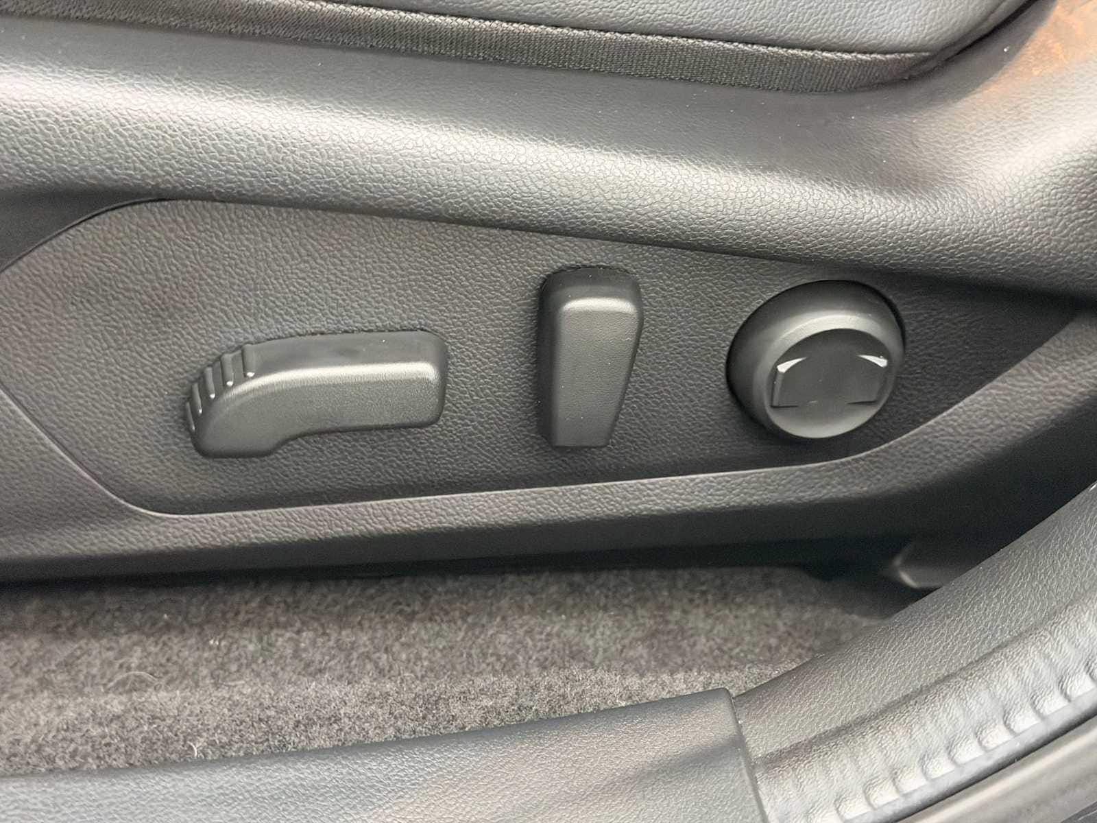 Thumbnail: 2024 Subaru Crosstrek - 15