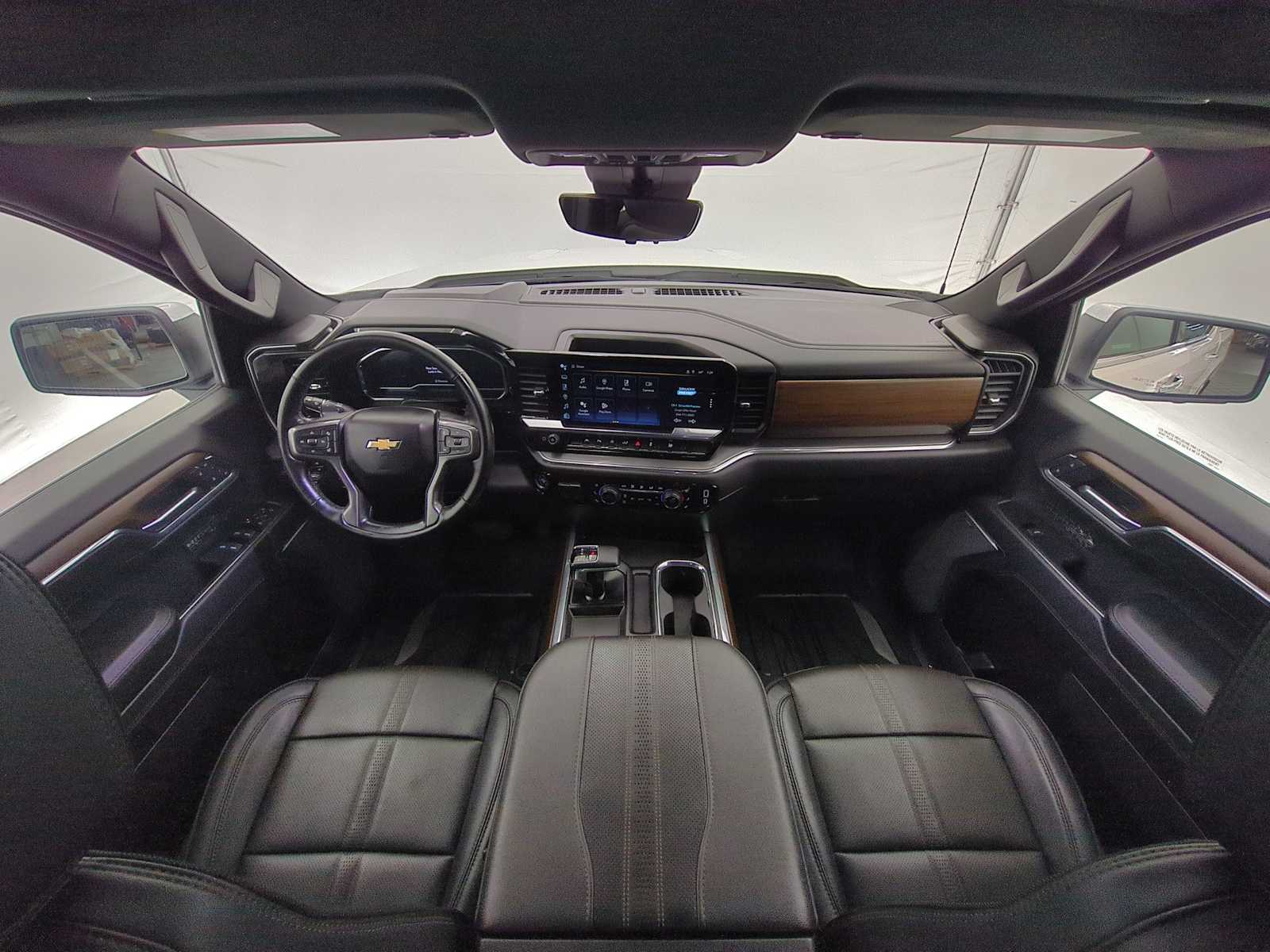 Thumbnail: 2024 Chevrolet Silverado 1500 - 14