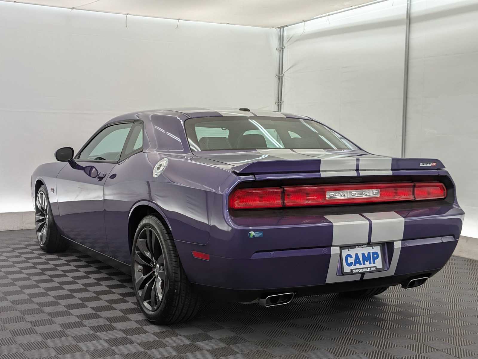 2013 Dodge Challenger SRT8 photo 4