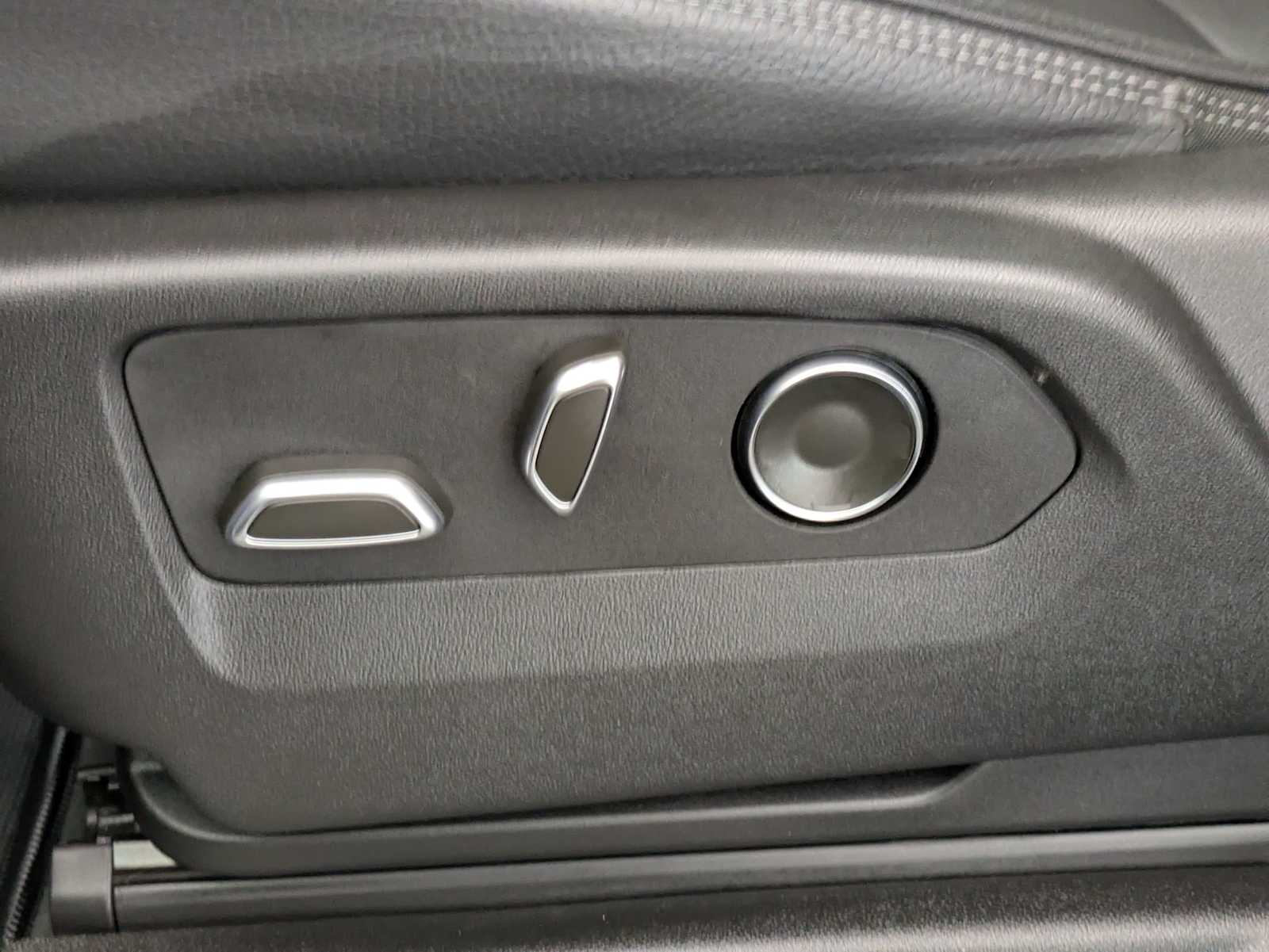 Thumbnail: 2024 GMC Yukon - 20