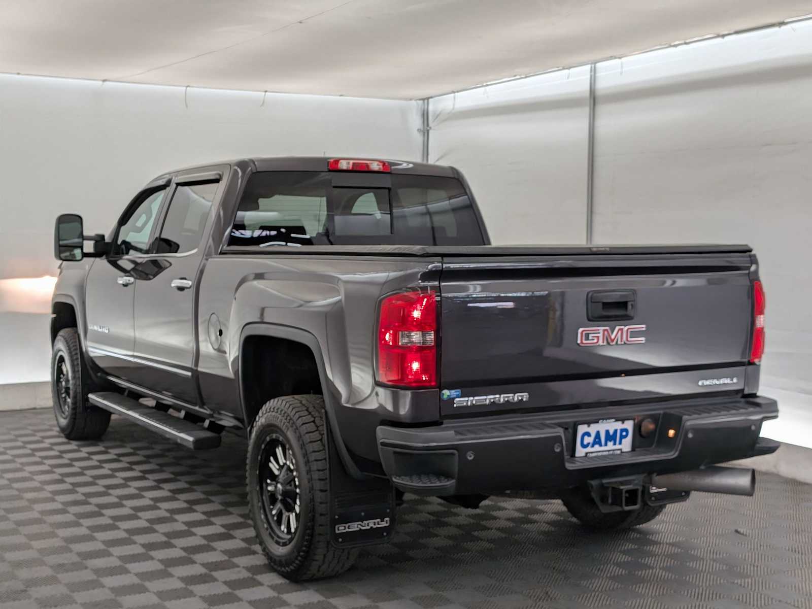 2015 Gmc Sierra Denali photo 3