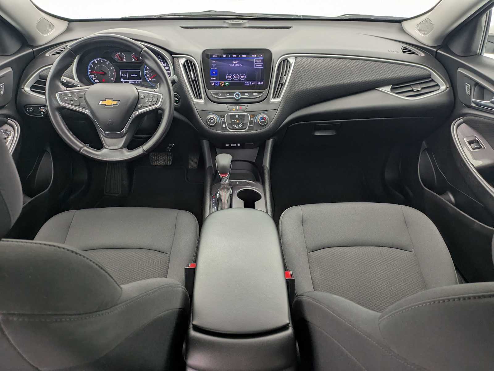 Thumbnail: 2024 Chevrolet Malibu - 17