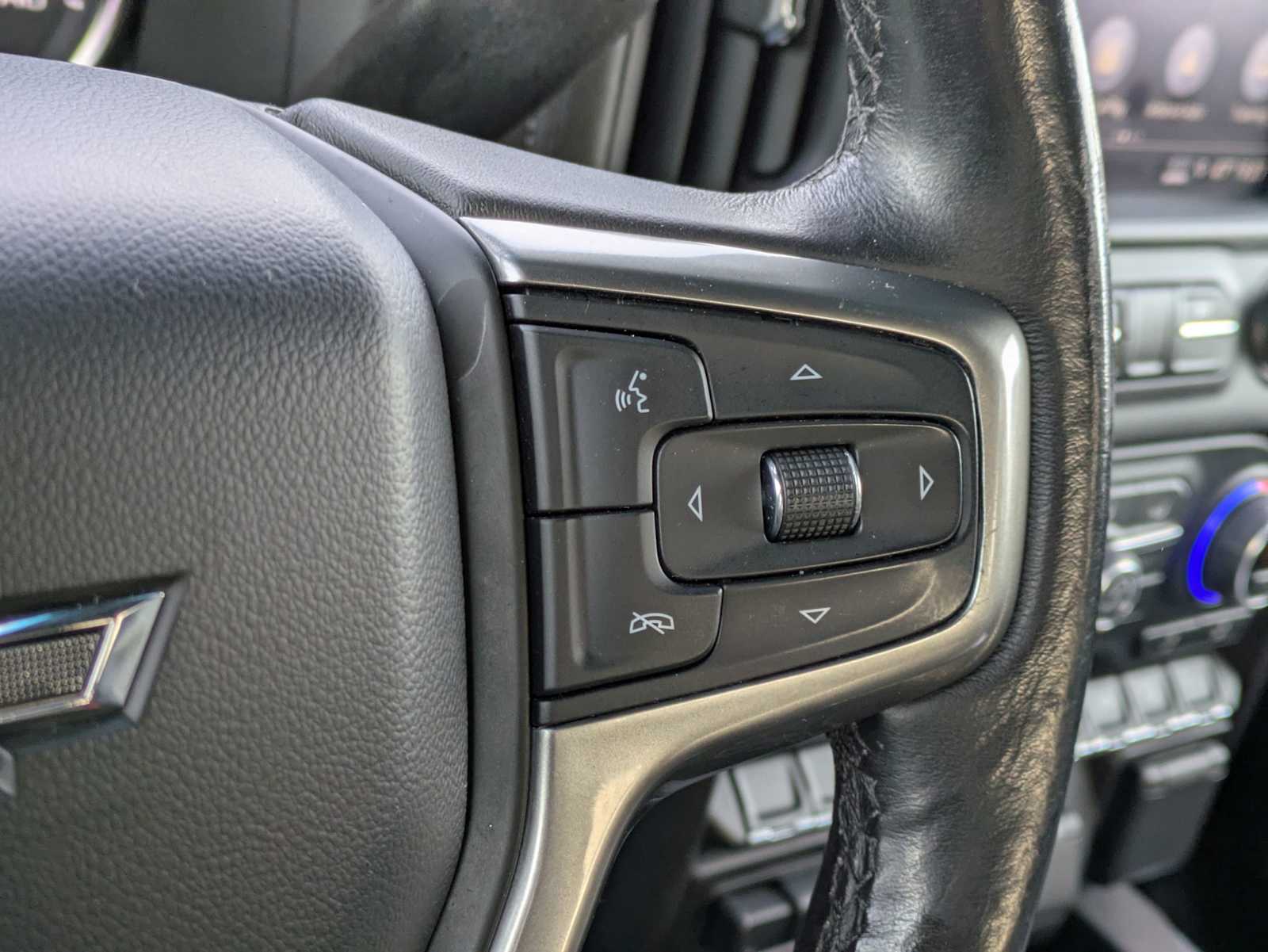 Thumbnail: 2022 Chevrolet Silverado 1500 - 27