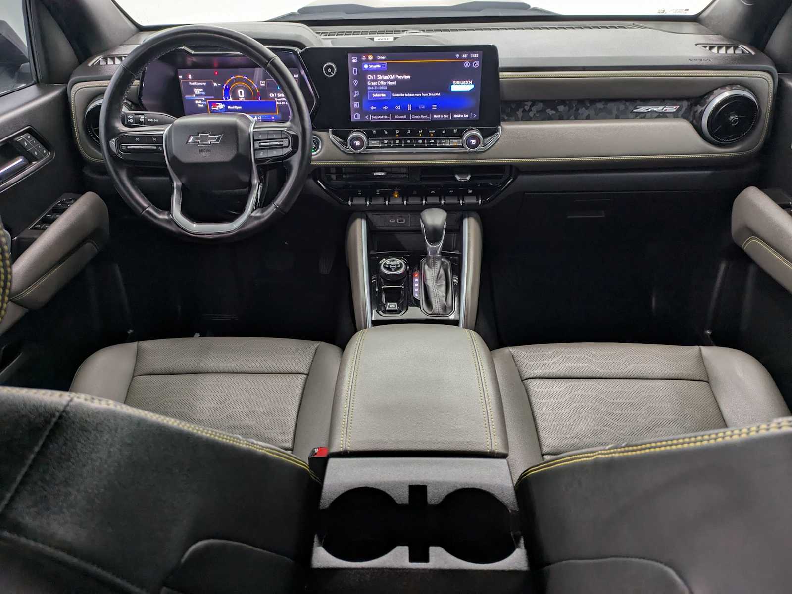 Thumbnail: 2023 Chevrolet Colorado - 17