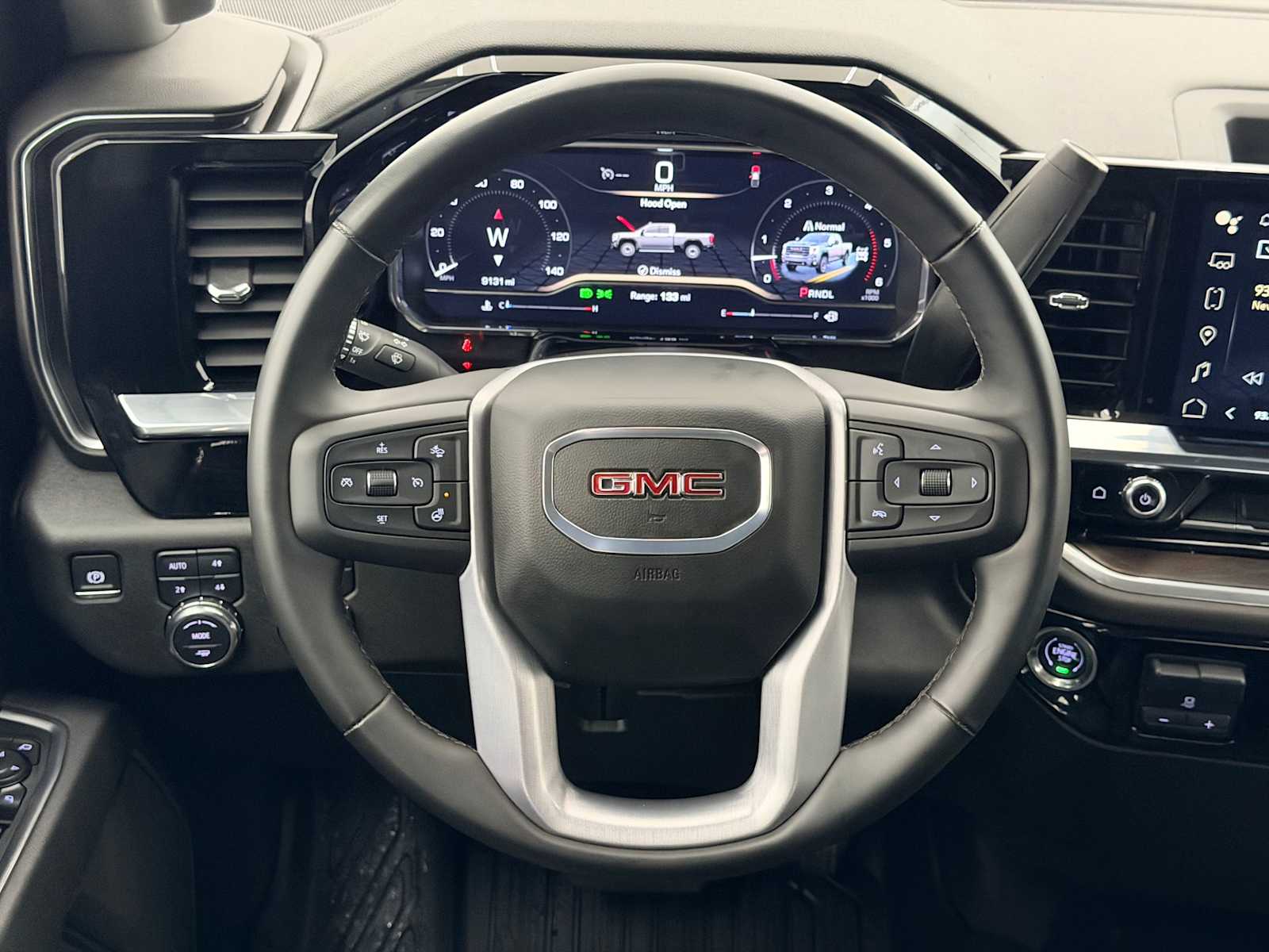 Thumbnail: 2025 GMC Sierra 3500 - 25