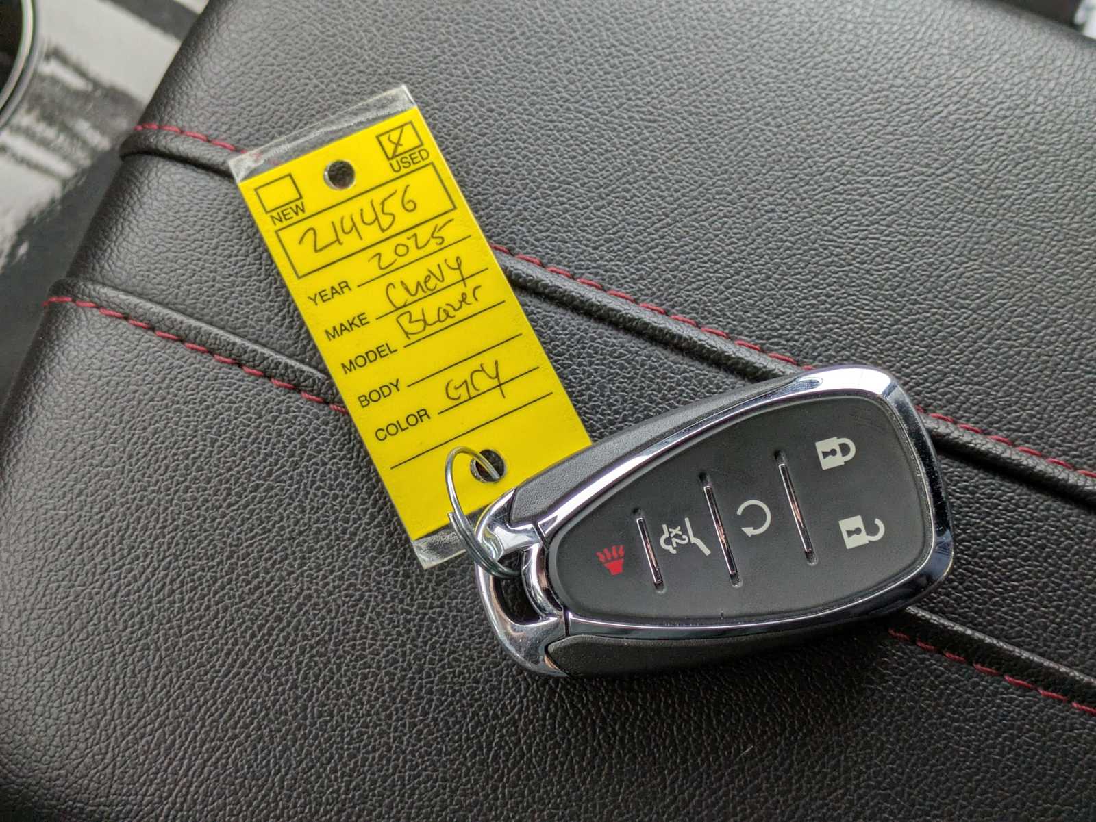 Thumbnail: 2025 Chevrolet Blazer - 35