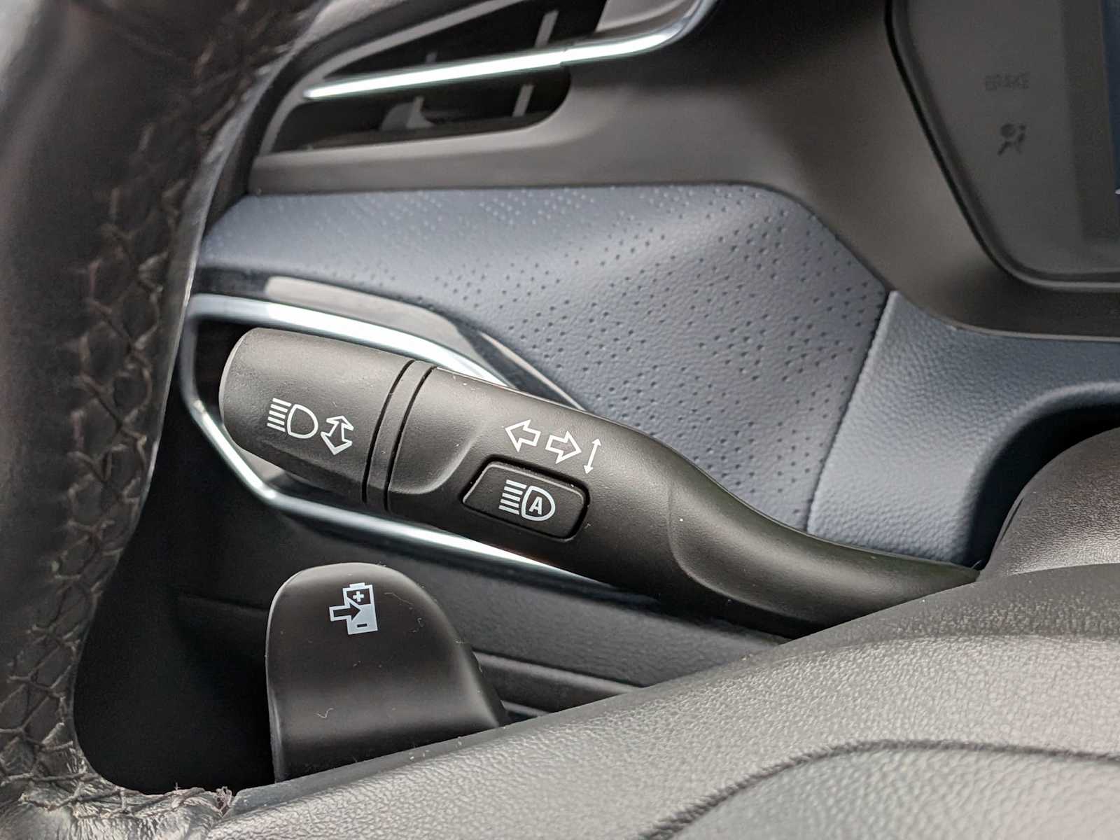 Thumbnail: 2022 Chevrolet Bolt EUV - 27