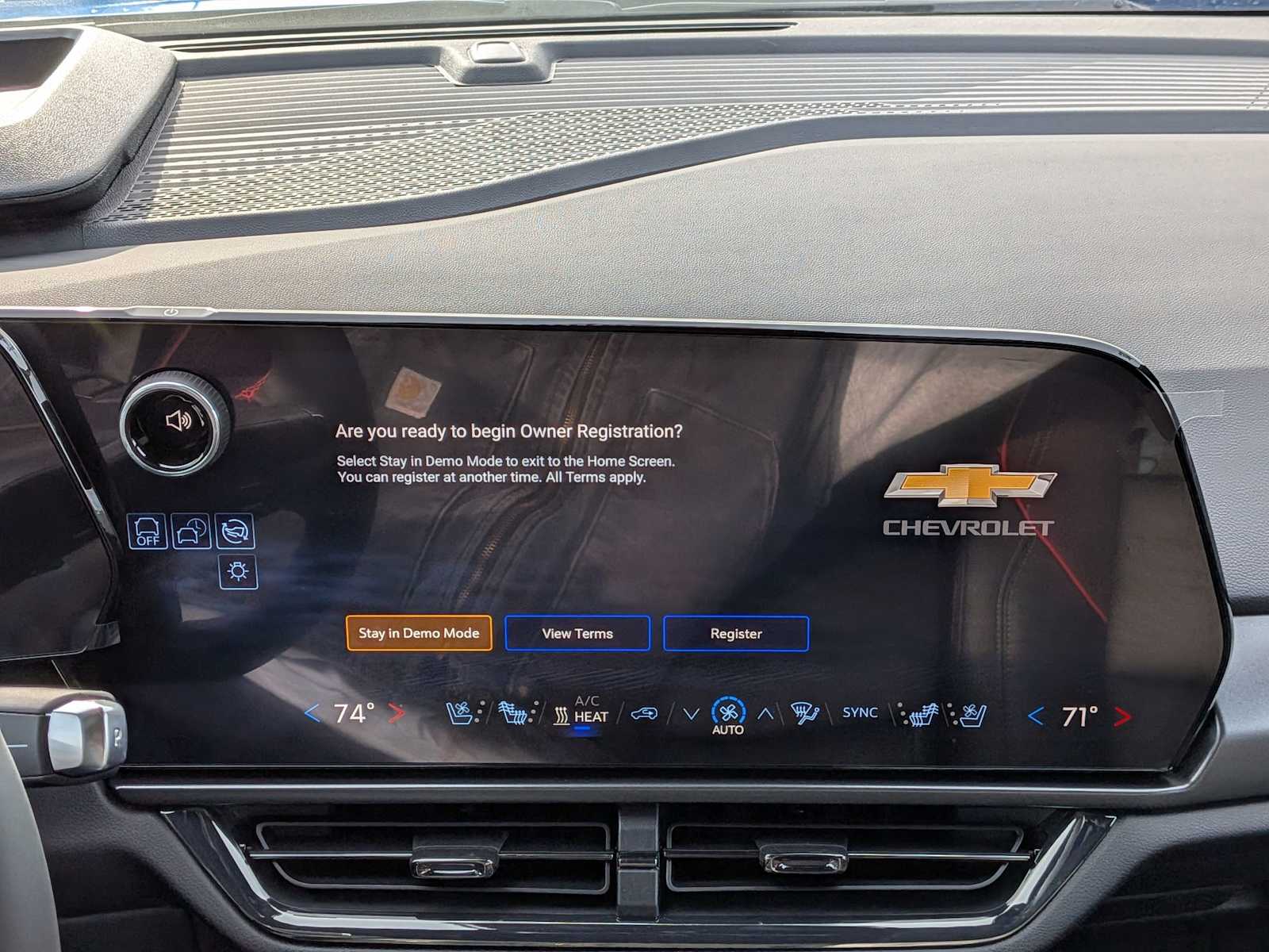 Thumbnail: 2026 Chevrolet Equinox - 28