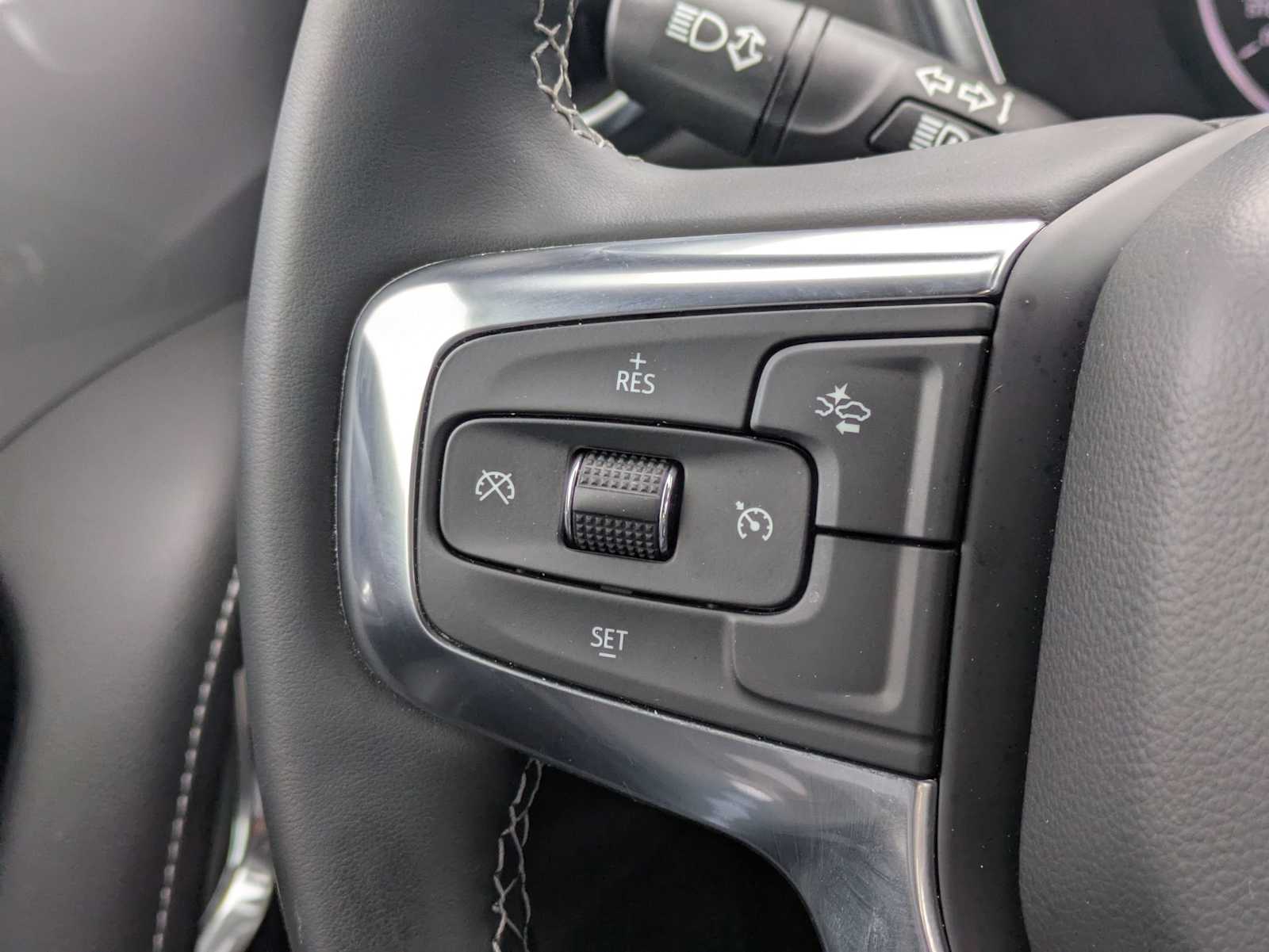 Thumbnail: 2024 Chevrolet Blazer - 24