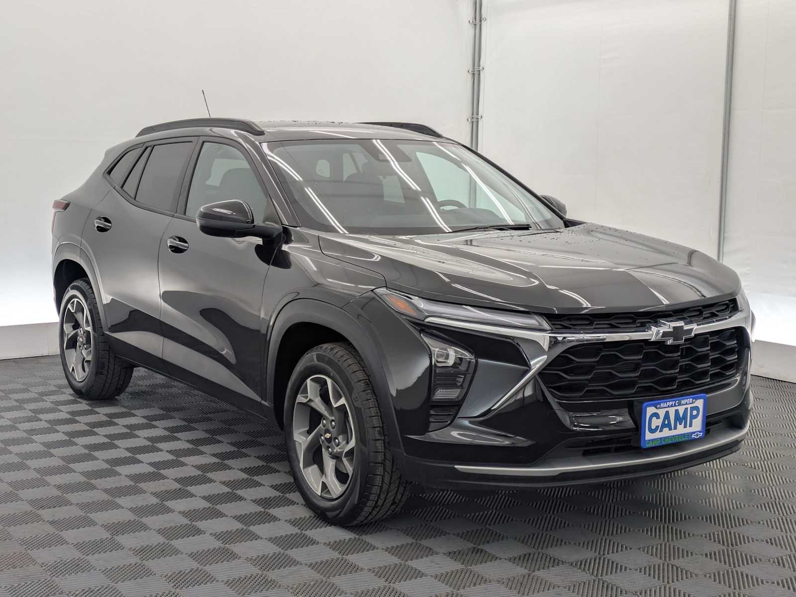 Thumbnail: 2024 Chevrolet Trax - 8