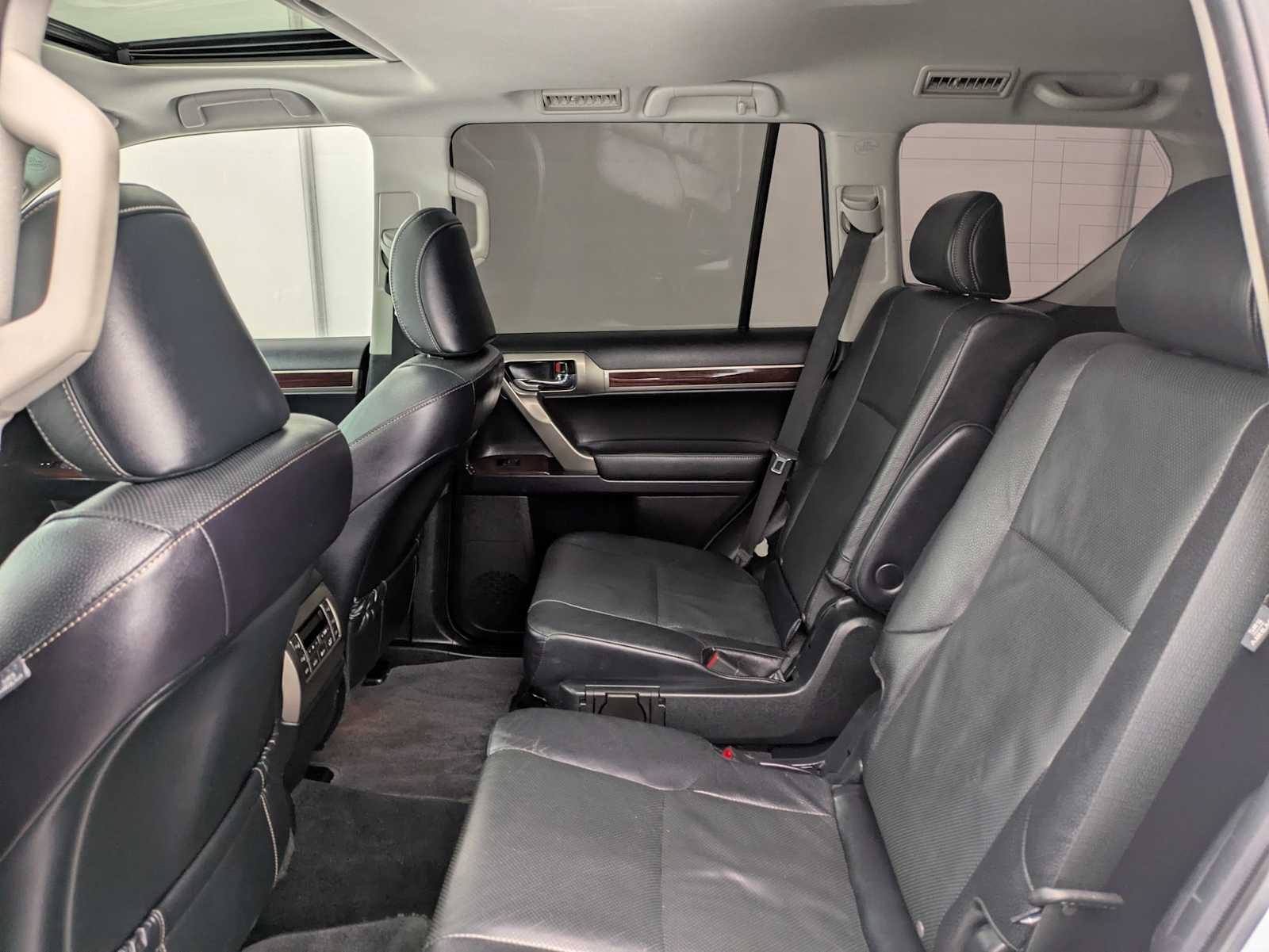 Thumbnail: 2018 Lexus GX - 20