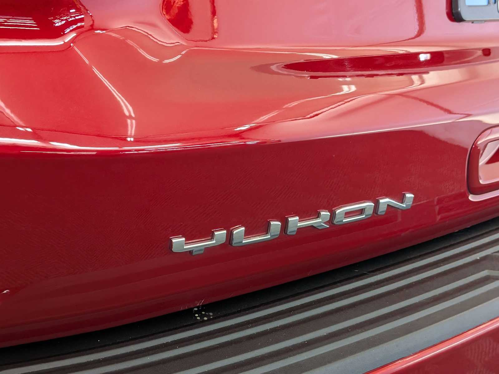 Thumbnail: 2024 GMC Yukon - 14