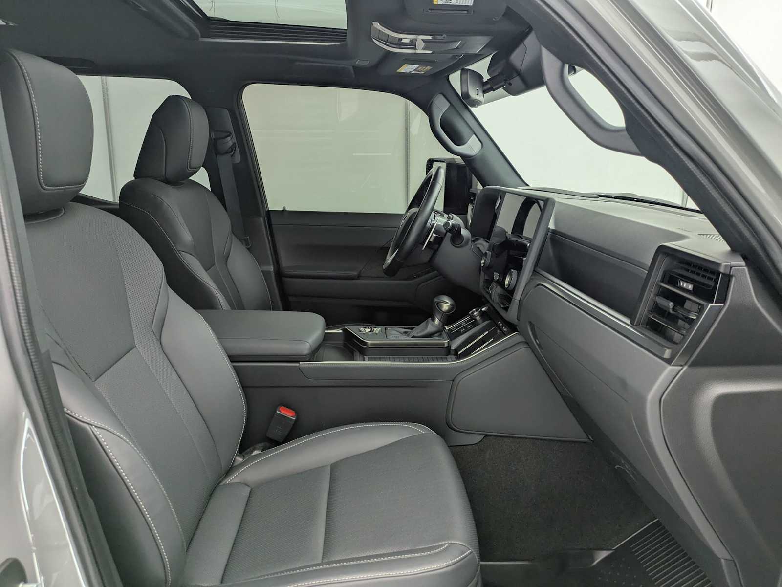 Thumbnail: 2024 Lexus GX - 22