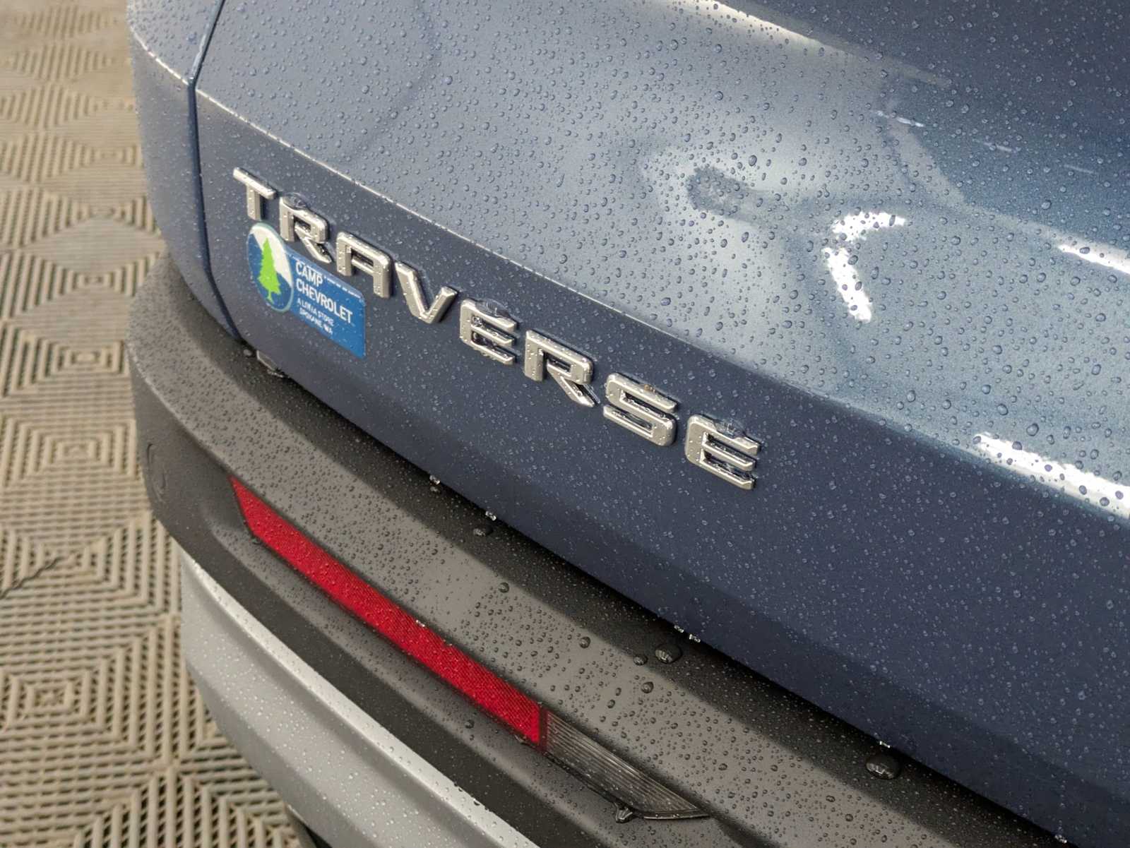 2025 Chevrolet Traverse LT 12