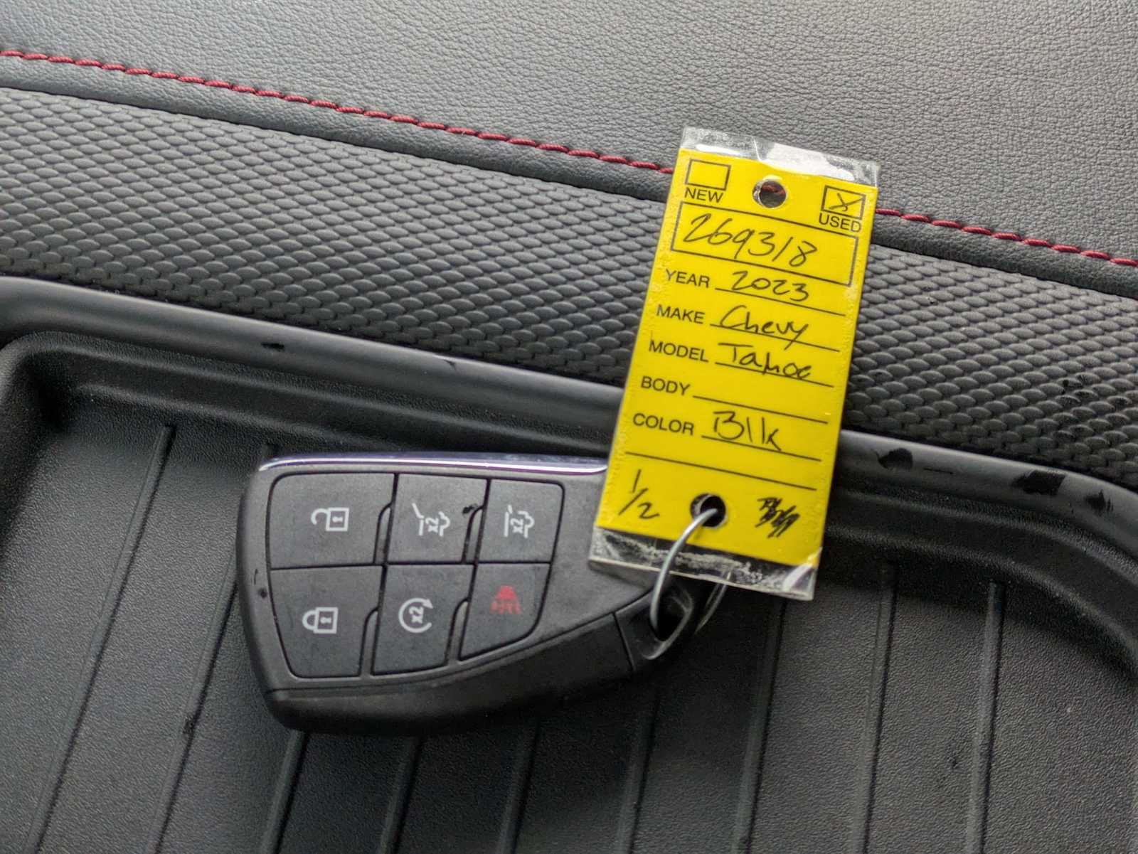 Thumbnail: 2023 Chevrolet Tahoe - 34