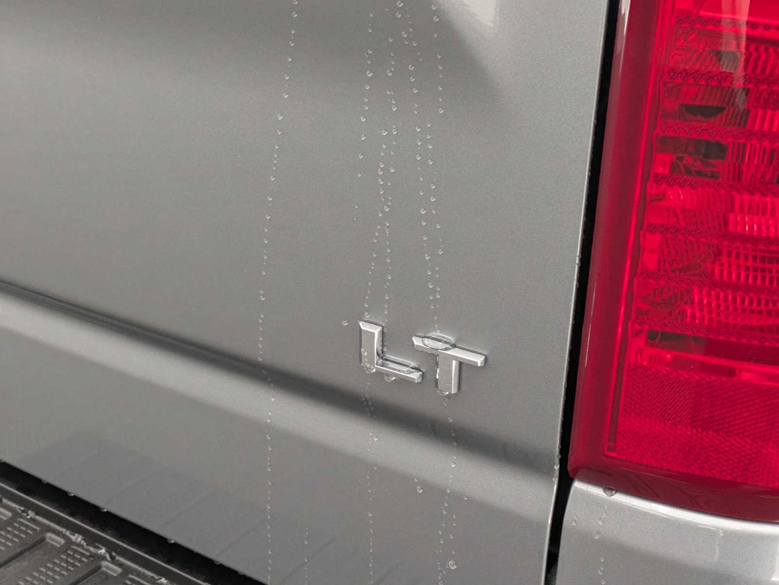 Thumbnail: 2026 Chevrolet Silverado 1500 - 13