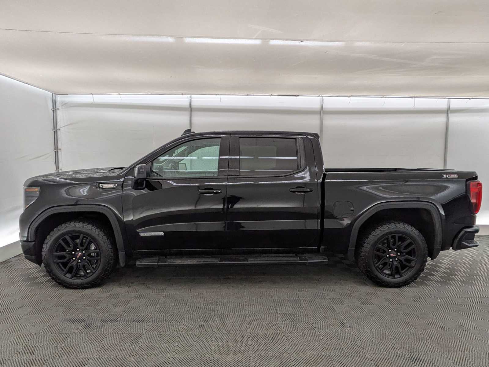 Thumbnail: 2024 GMC Sierra 1500 - 3