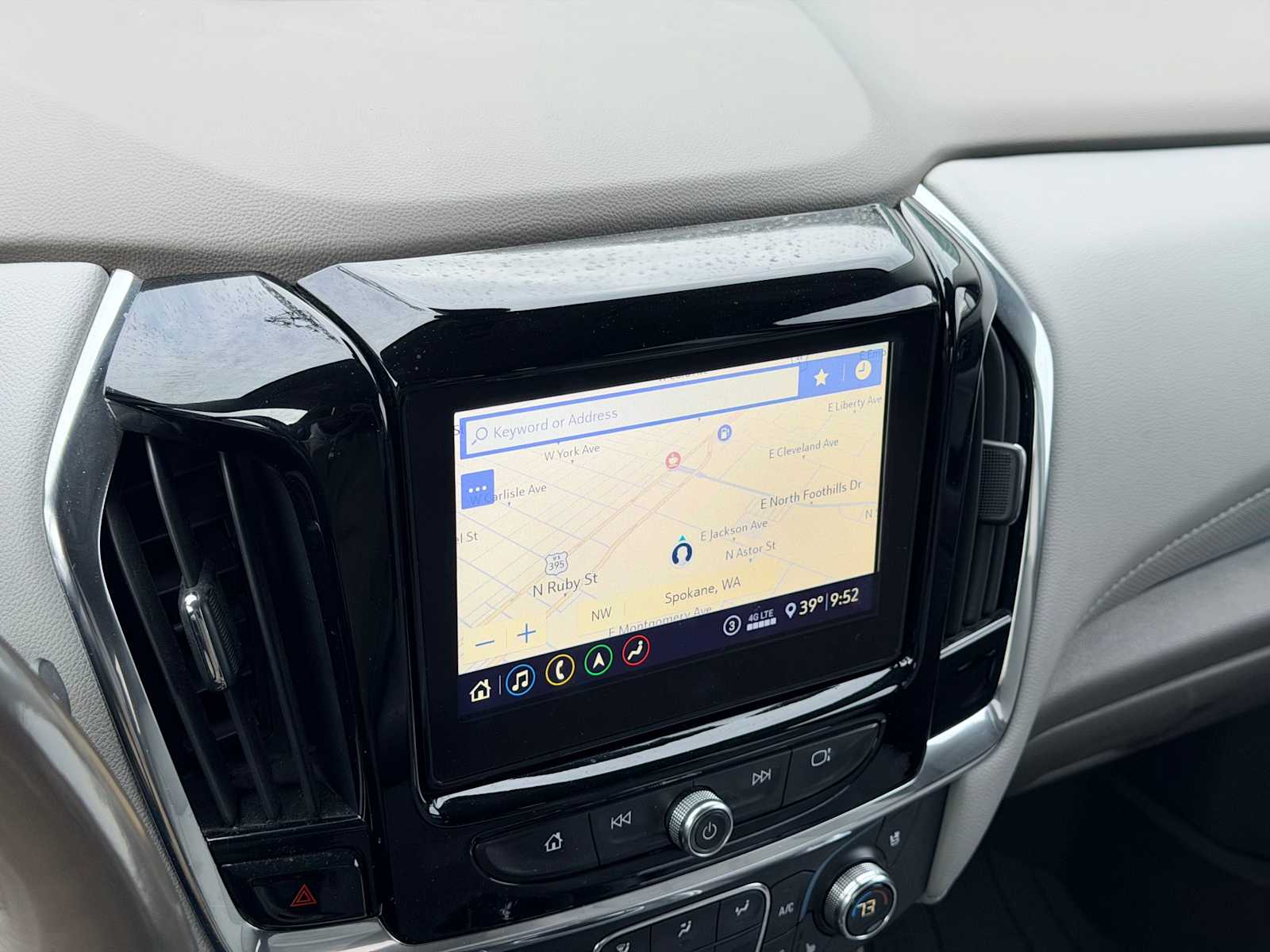 Thumbnail: 2021 Chevrolet Traverse - 30