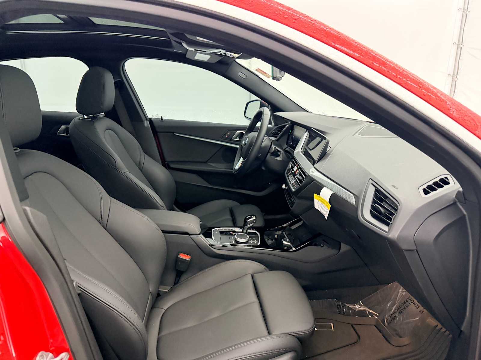 Thumbnail: 2024 BMW 2 Series - 23