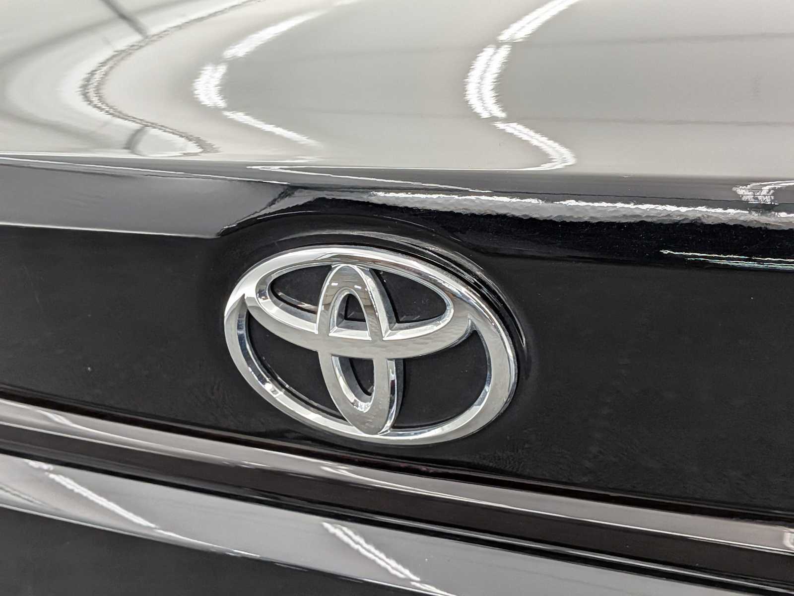 Thumbnail: 2024 Toyota Corolla - 11