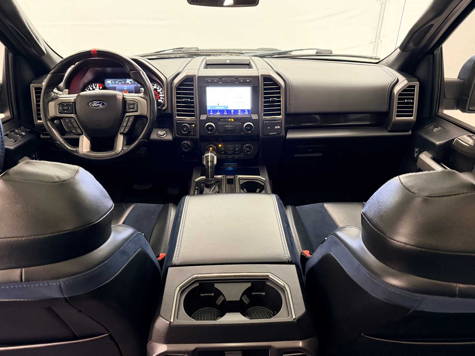 Thumbnail: 2019 Ford F-150 - 16