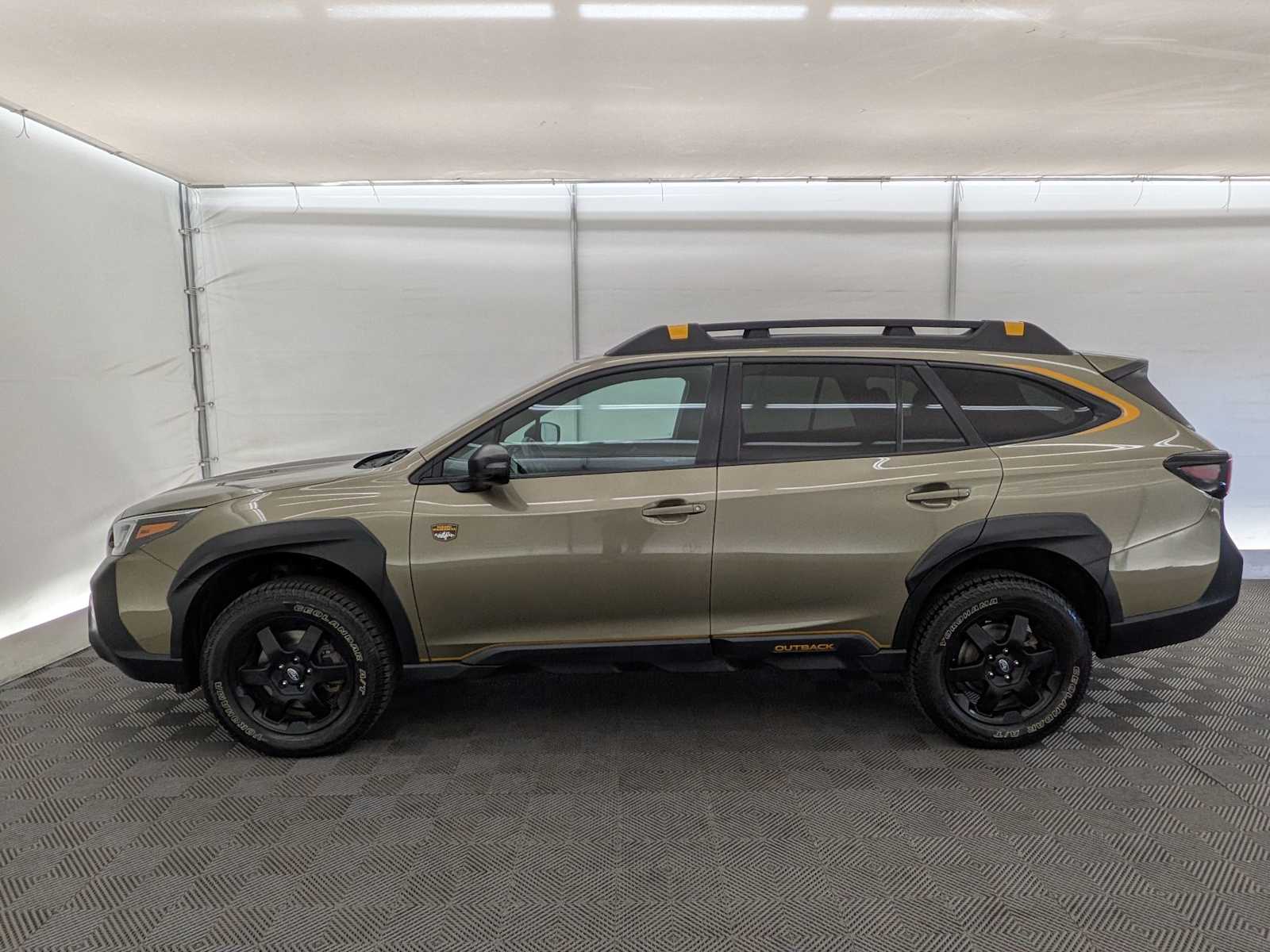 2023 Subaru Outback Wilderness photo 2