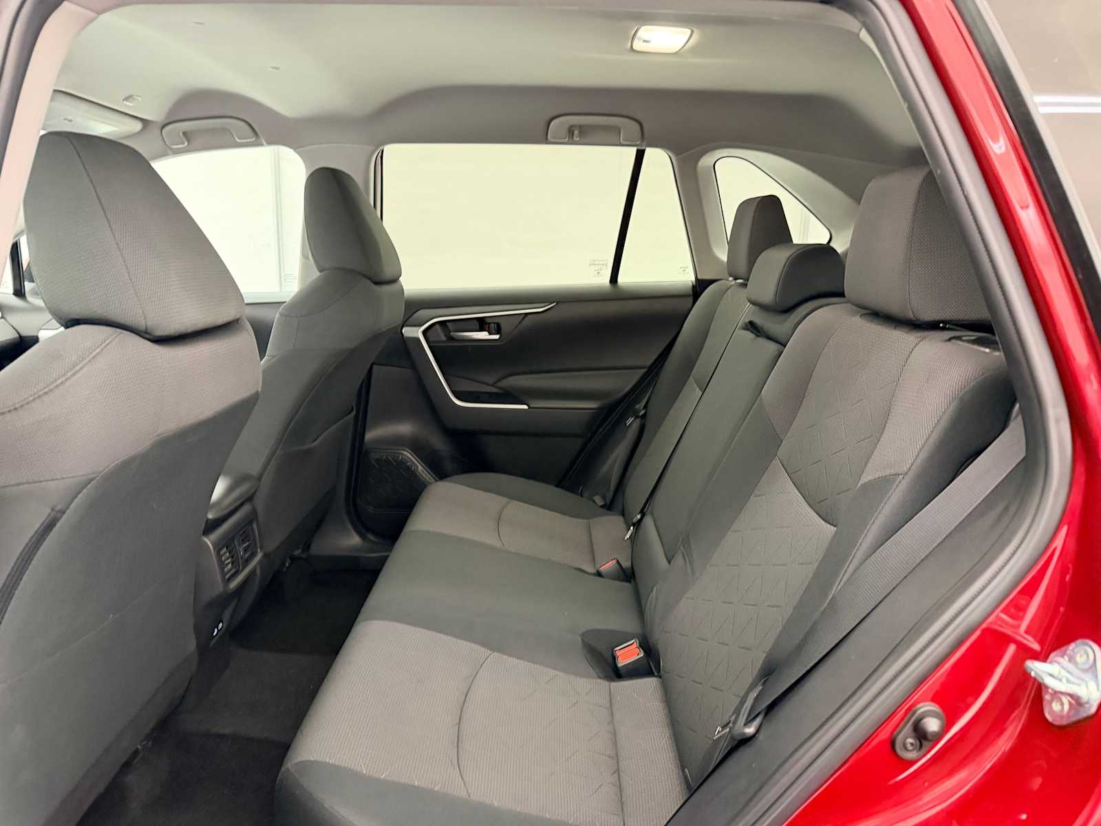 Thumbnail: 2023 Toyota RAV4 - 20